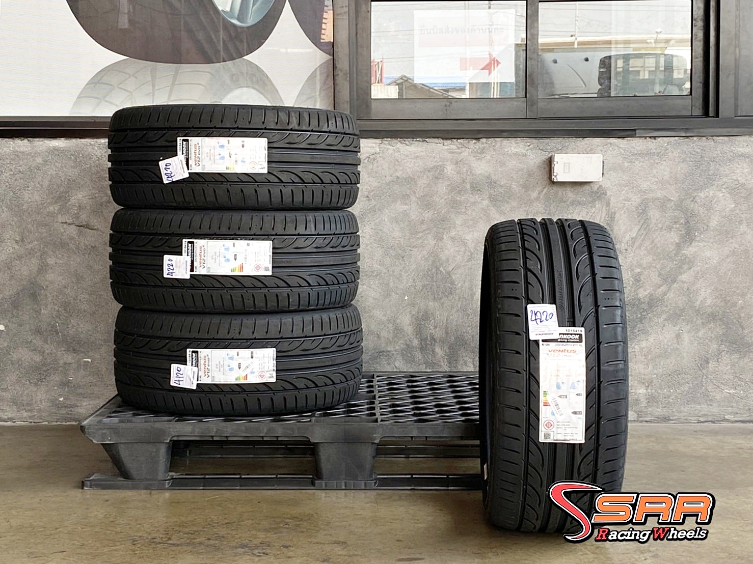 HANKOOK VENTUS V12 EVO2 235/35ZR19 ยางใหม่ ราคาพิเศษ ที่SRR