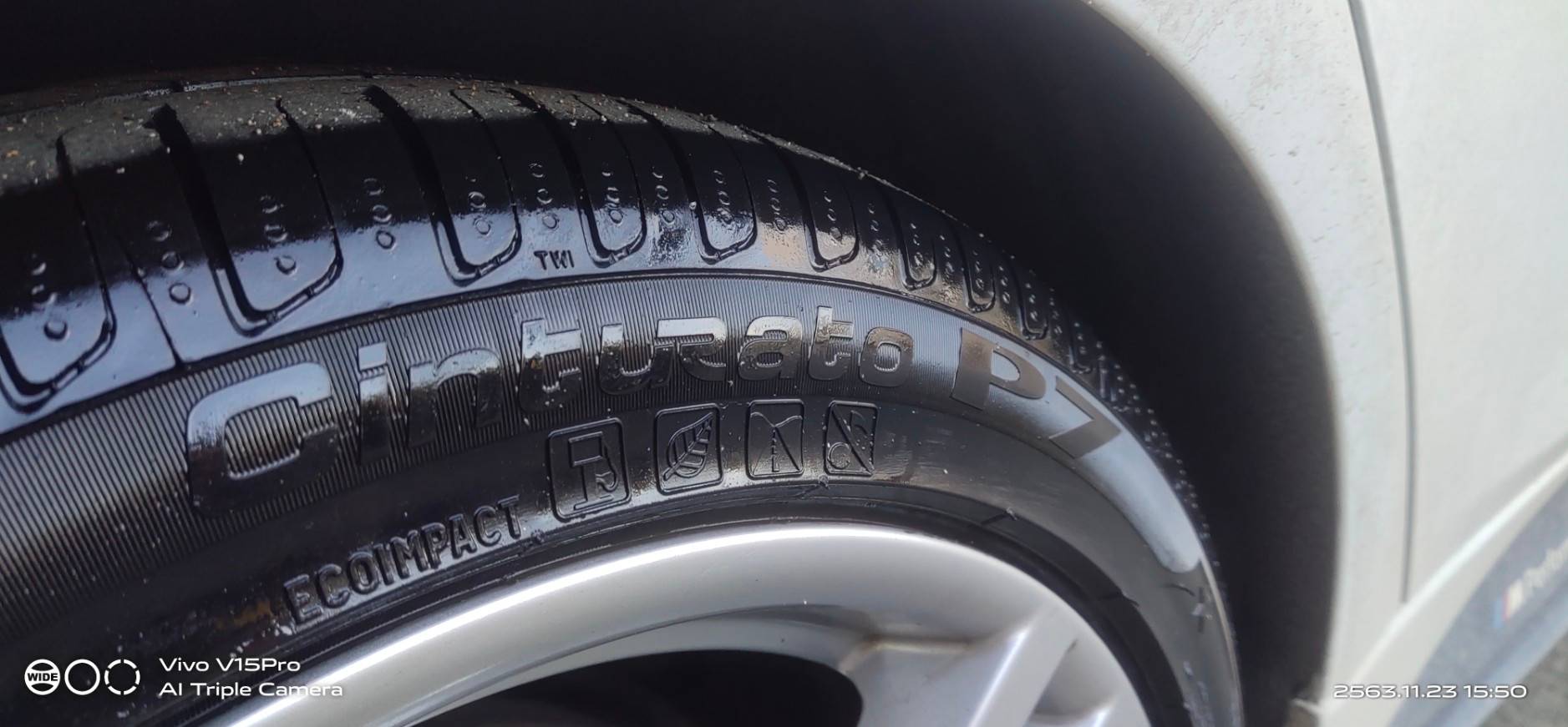 PIRELLI CINTURATO P7 R-F 225/45R18 ยางรันแฟลต ปี20 ราคาพิเศษ