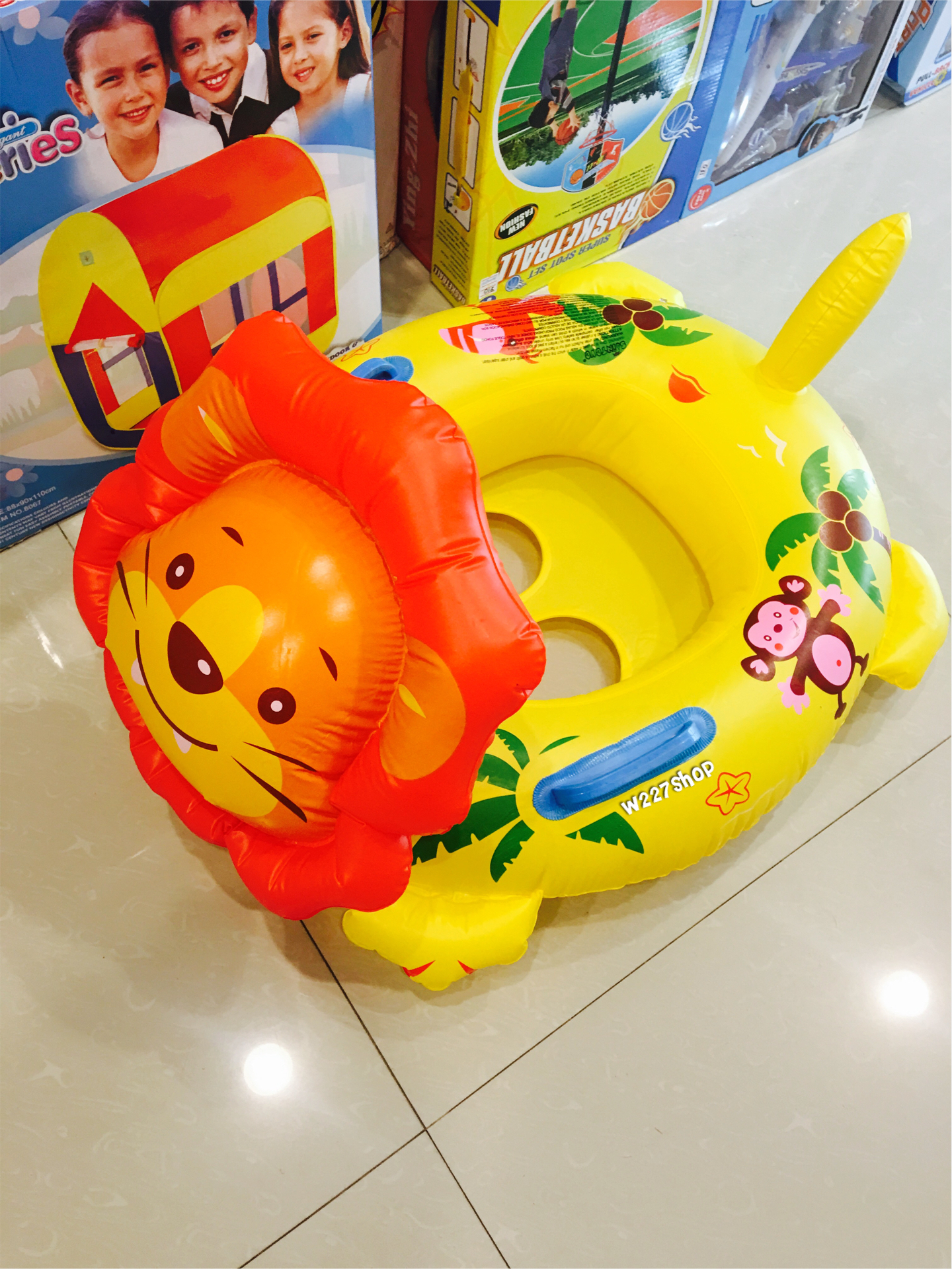 ห่วงยางสอดขาลายสิงโต