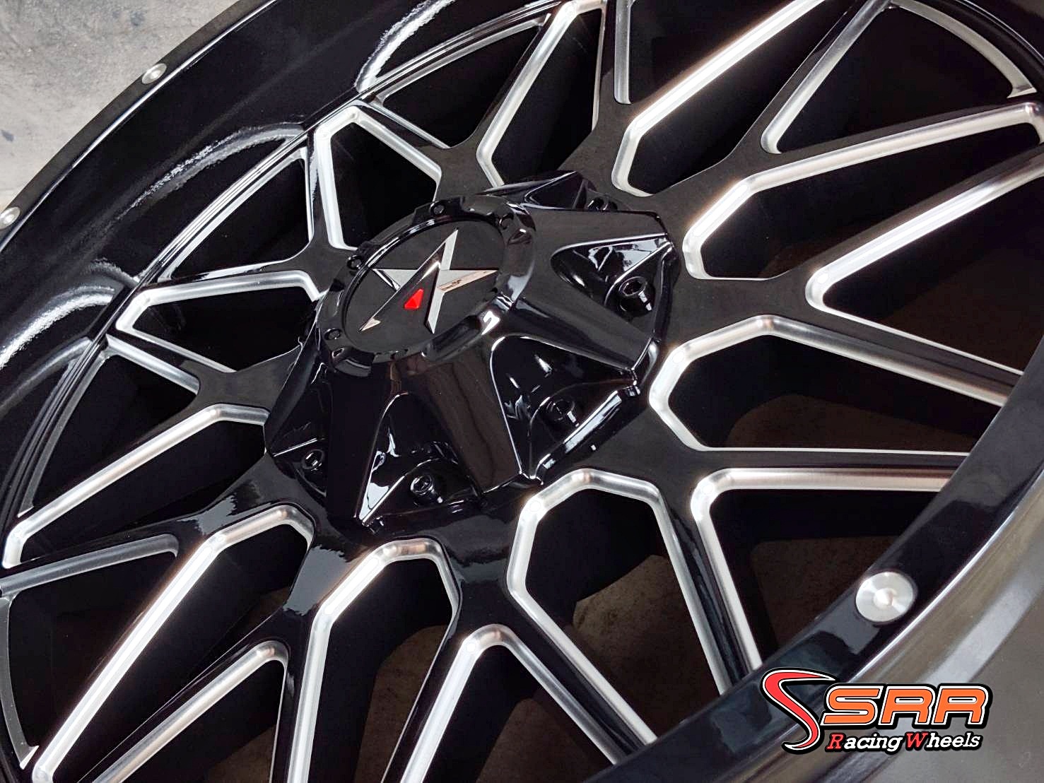 OASIS OW027 20x9 6H139.7 ET0 B+M ราคาพิเศษ