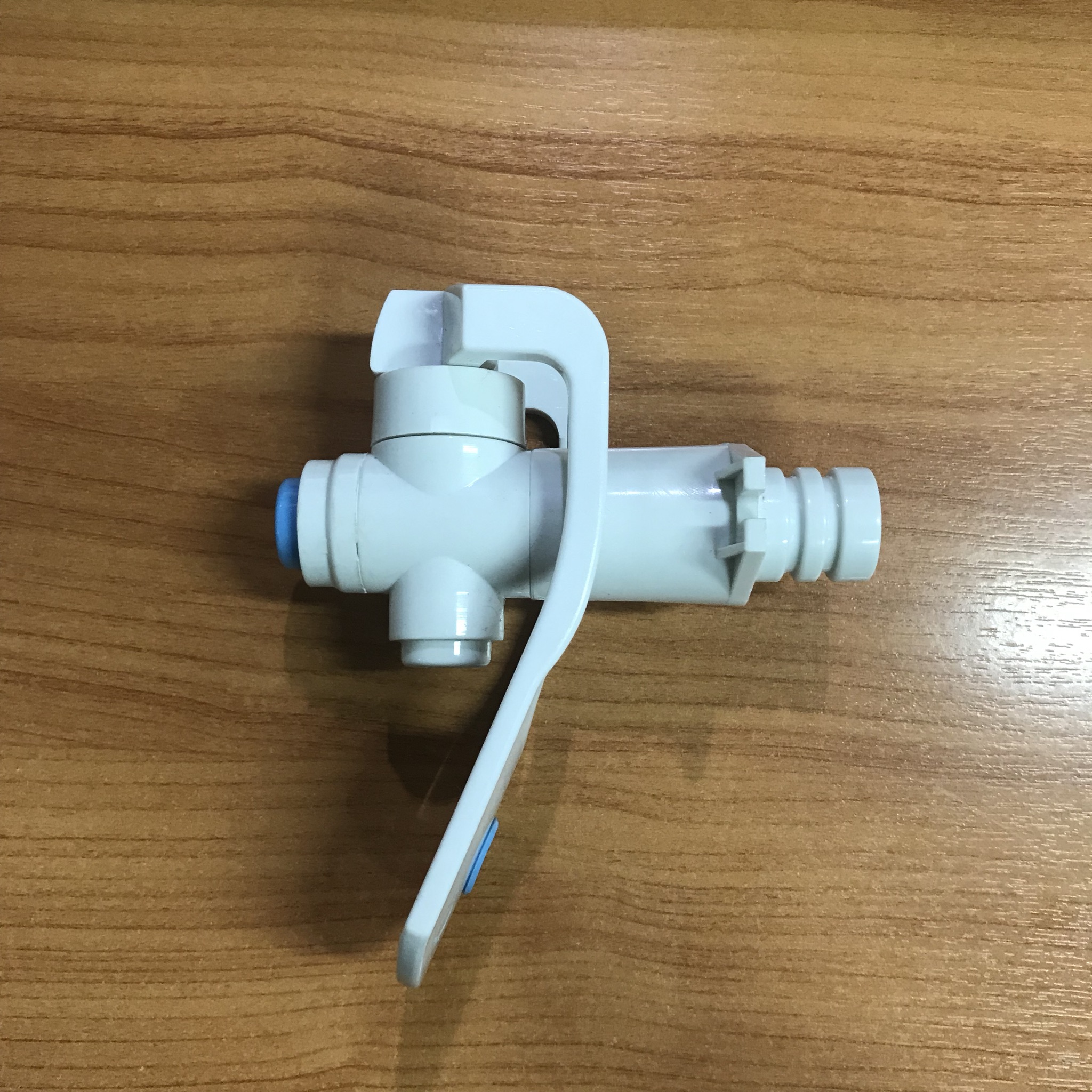 ก๊อกน้ำเย็น รุ่นโคเวย์ เกลียวนอก (เซฟตี้)