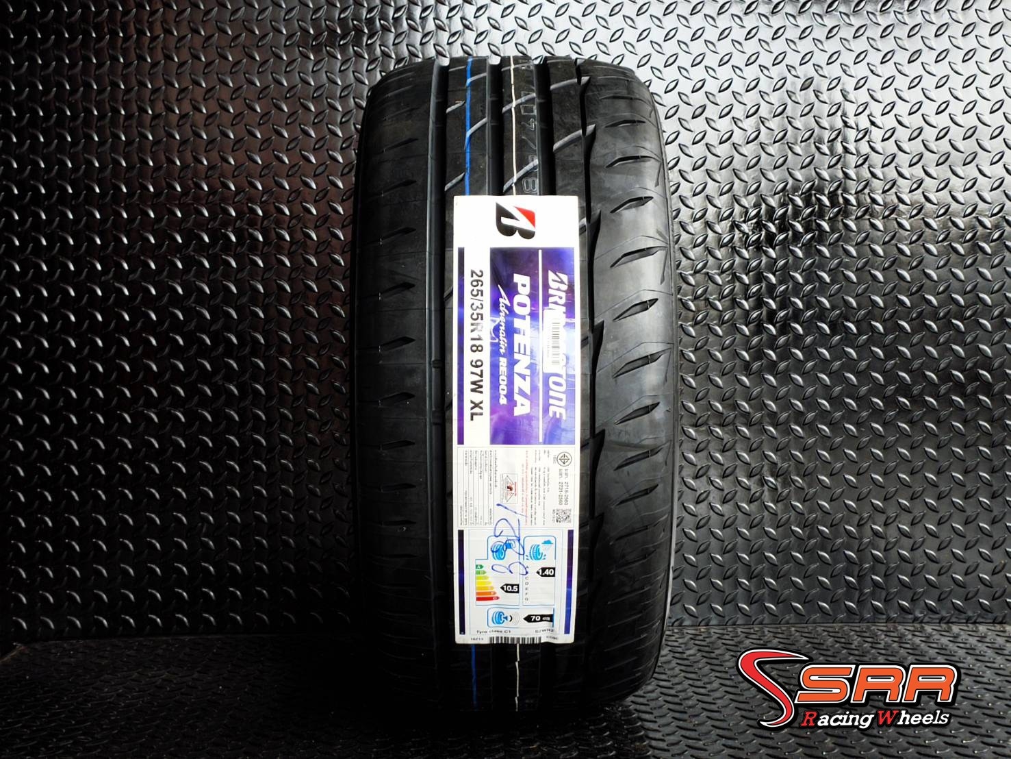 BRIDGESTONE RE004 265/35R18 ยางใหม่ ยางสปอร์ต ราคาพิเศษ