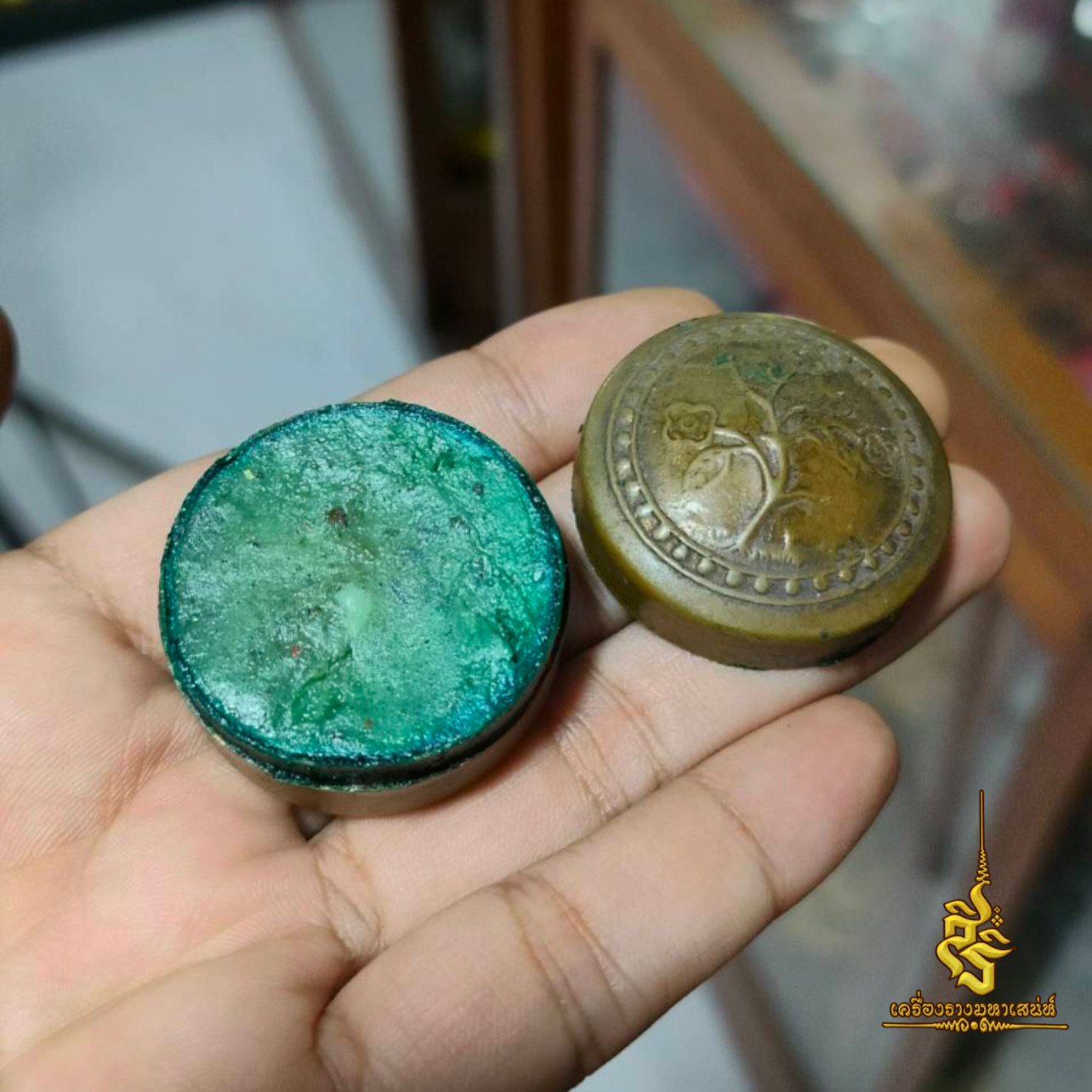 ⭕️ สีผึ้งวันเพ็ญ หลวงปู่ชื่น วัดตาอี จังหวัดบุรีรัมย์