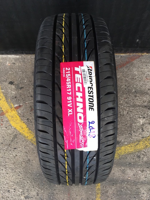 BRIDGESTONE TECHNO SPORTS 215/45R17 ยางใหม่ปี19 ราคาพิเศษ