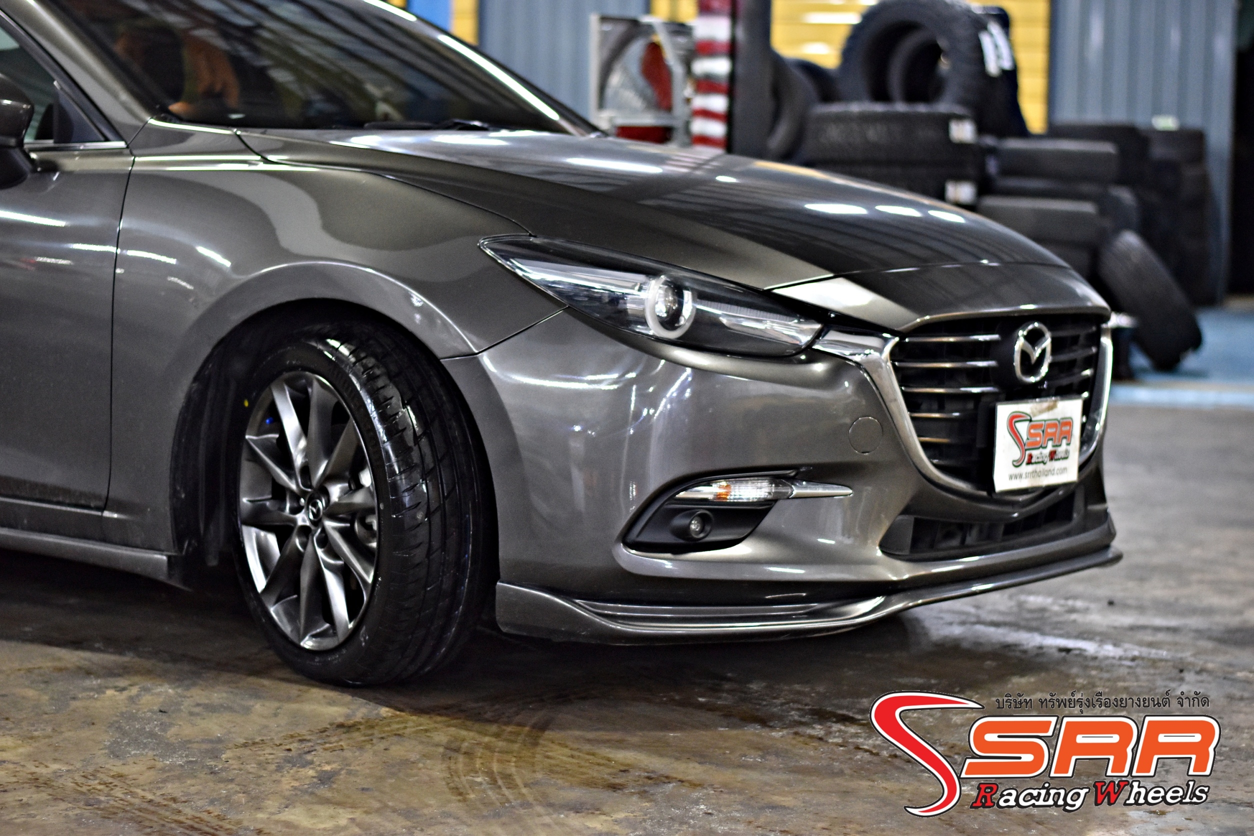 BRIDGESTONE POTENZA ADRENALIN RE004 215/45R18 ยางปี20 ราคาพิเศษ