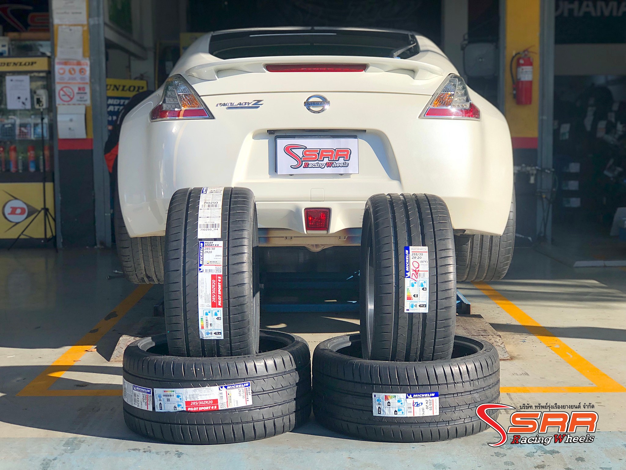 MICHELIN PILOT SPORT 4S 285/30ZR20 ยางใหม่ปี2021 ราคาพิเศษ