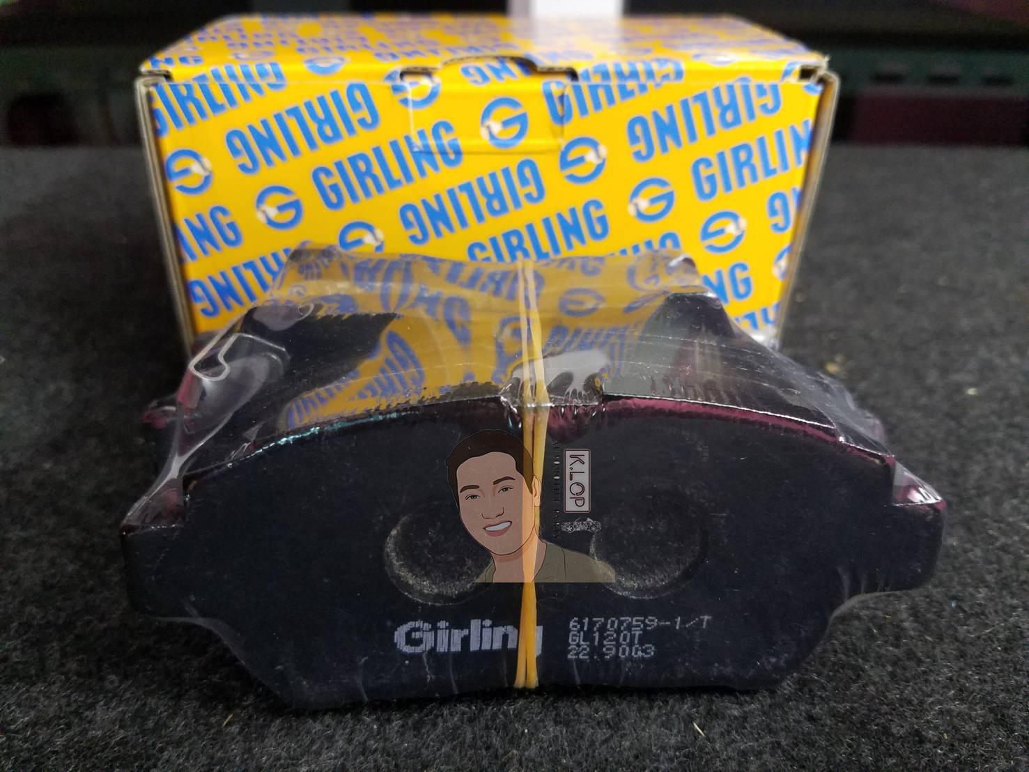 ผ้าเบรกหน้า Girling แท้ F.PAD TOYOTA ALTIS, VIOS '02 (คุณภาพดีมาตรฐาน การันตีโดยเครอปอะไหล่ยนต์)