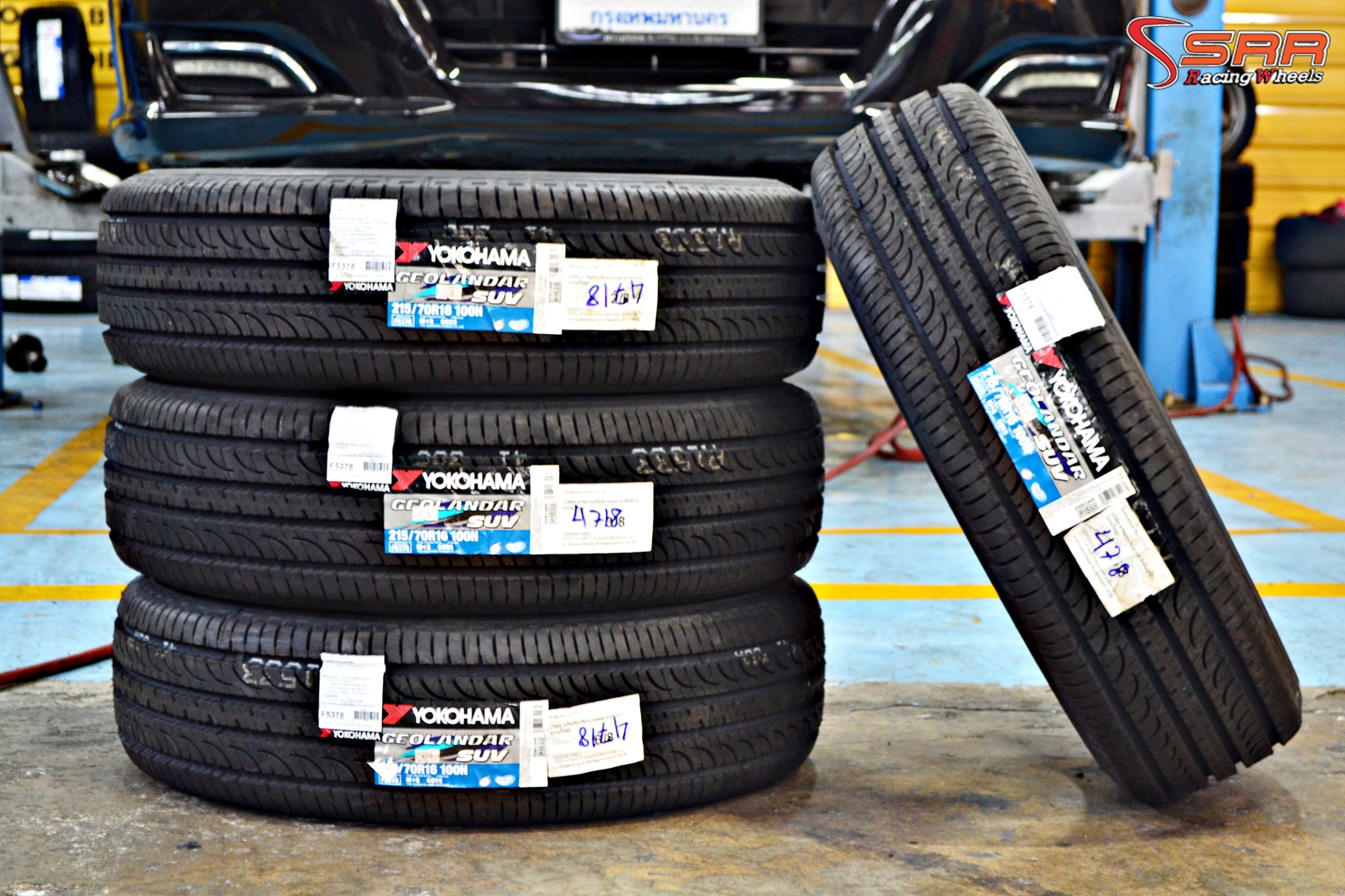 YOKOHAMA GEOLANDAR SUV 215/70R16
