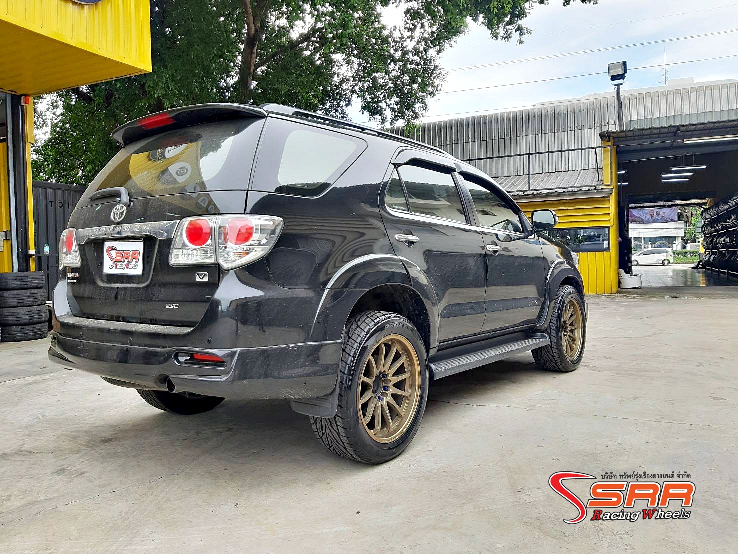 TOYO PROXES ST3 265/50R20 ยางใหม่ปี20 ลดราคาพิเศษ