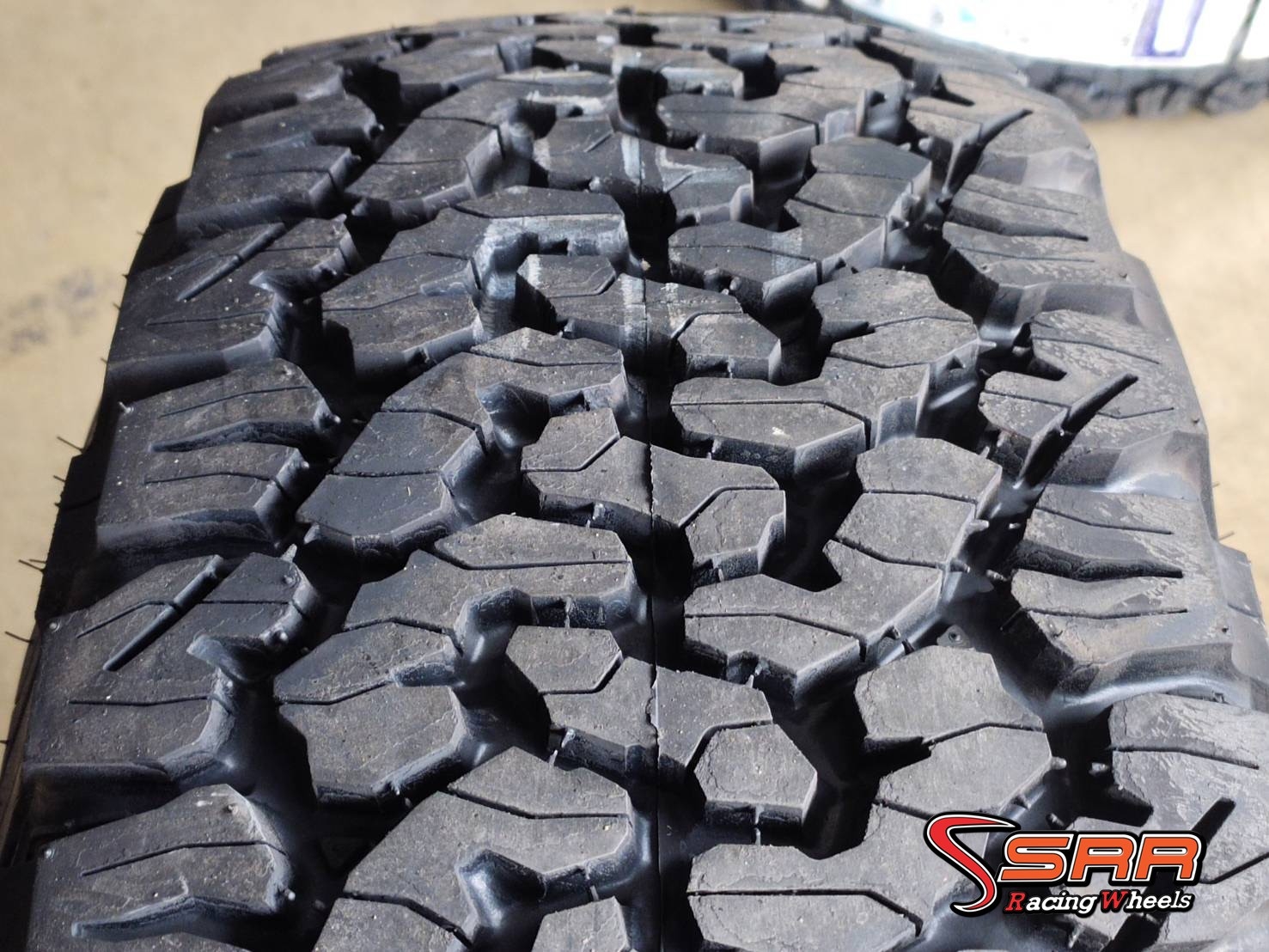 BFGoodrich KO2 265/70R17 ยางใหม่แบรนด์America ปี2021 ราคาพิเศษ