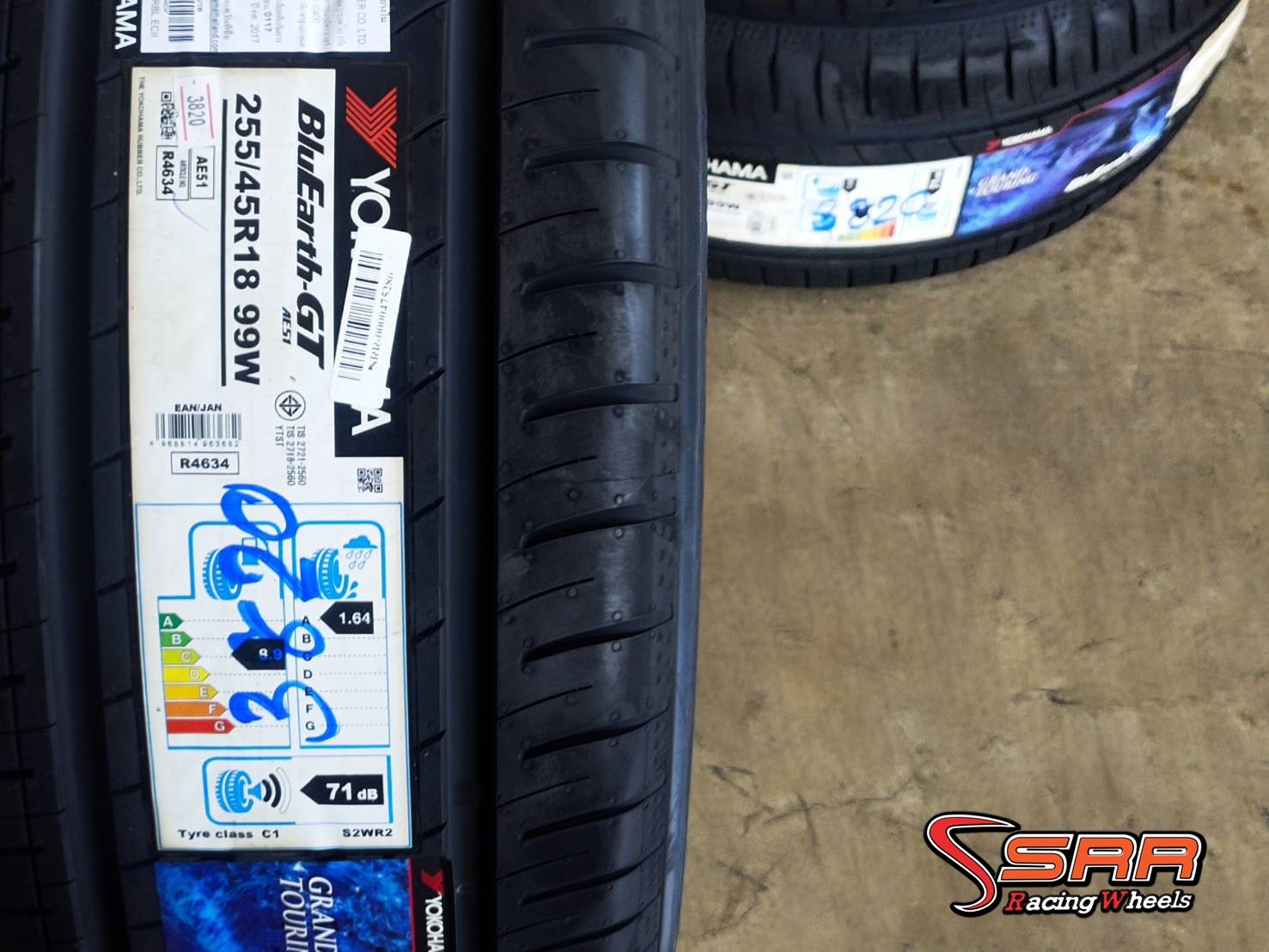 YOKOHAMA BluEarth-GT AE51 255/45R18 ยางญี่ปุ่น ลดราคาพิเศษ