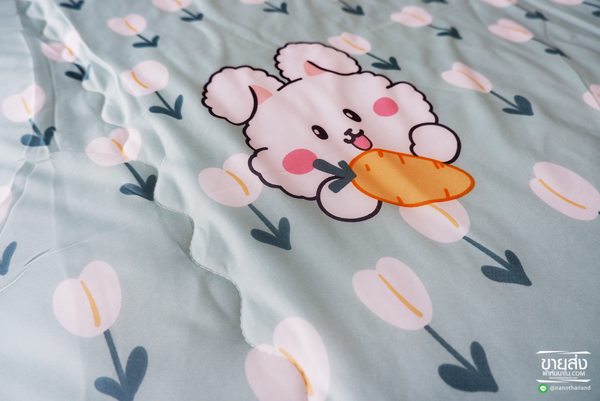 ผ้านวมใยไหมน้ำแร่ 7 ฟุต (คละลาย 12 ผืน)