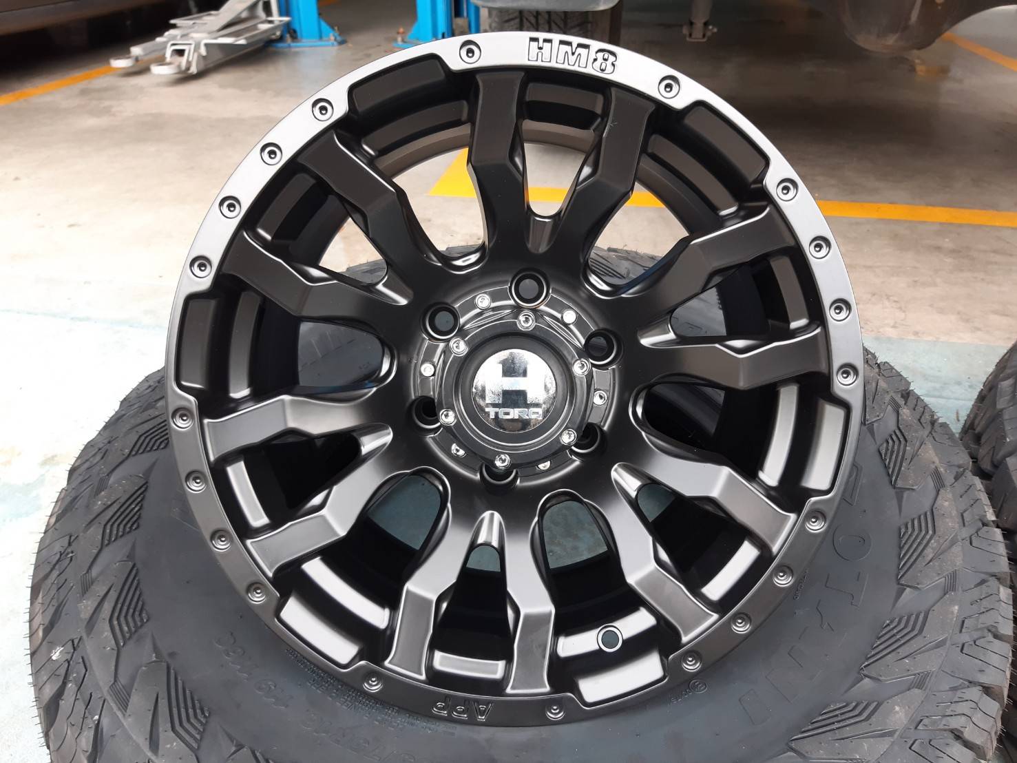 HAMMER HM8 16x8.5 ET+0 6x139.7 MB