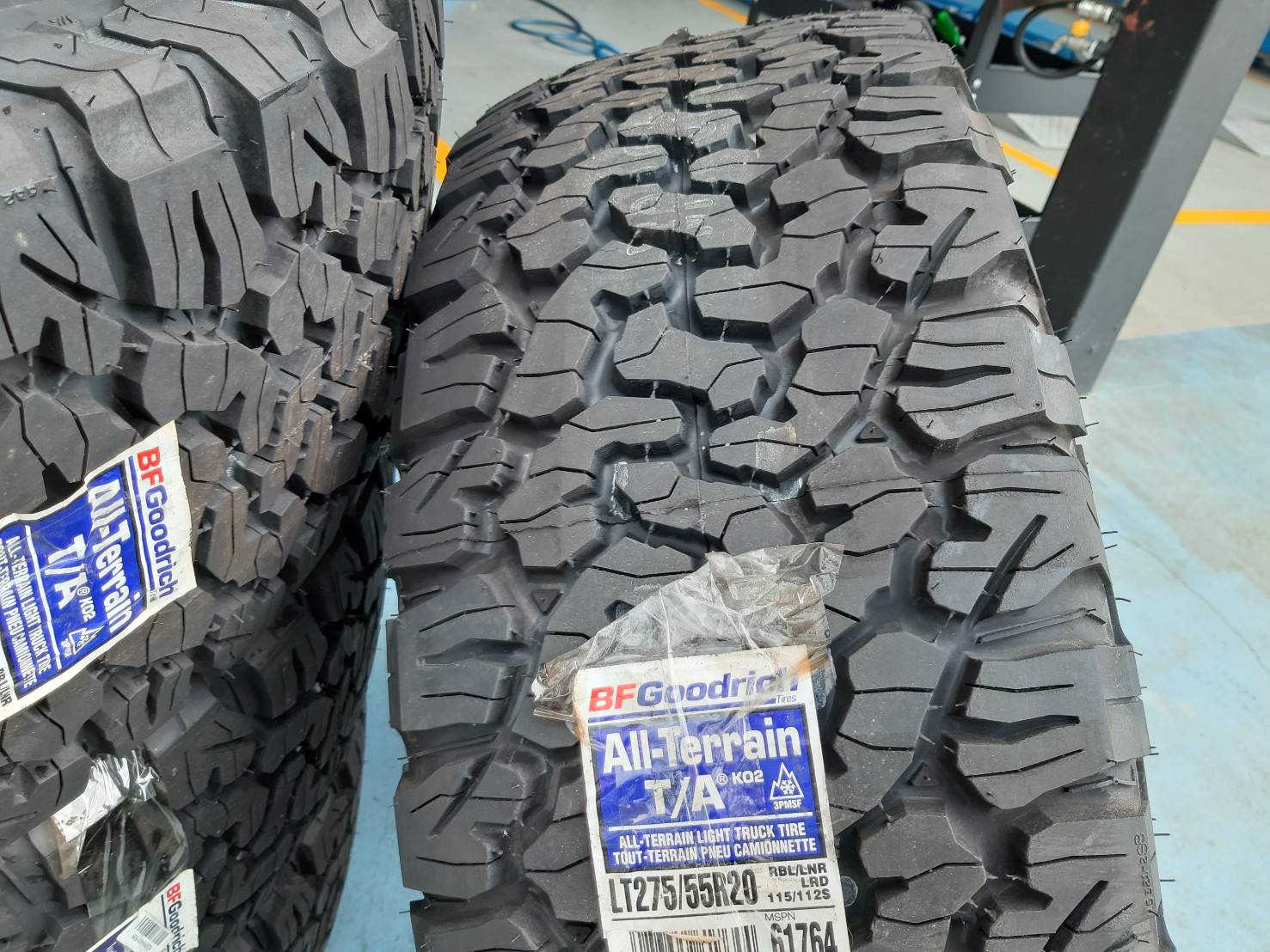 BFGoodrich KO2 275/55R20 ยางU.S.A. ยางใหม่ปี19 ลดราคาพิเศษ