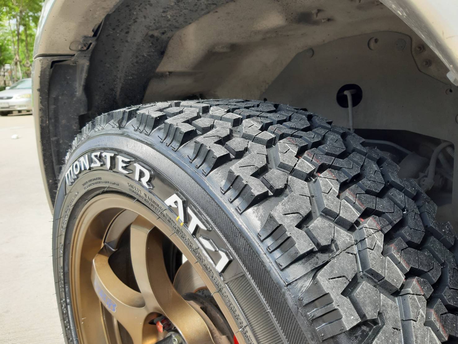 RAIDEN MONSTER AT-1 265/50R20 ยางปี20 ราคาพิเศษ