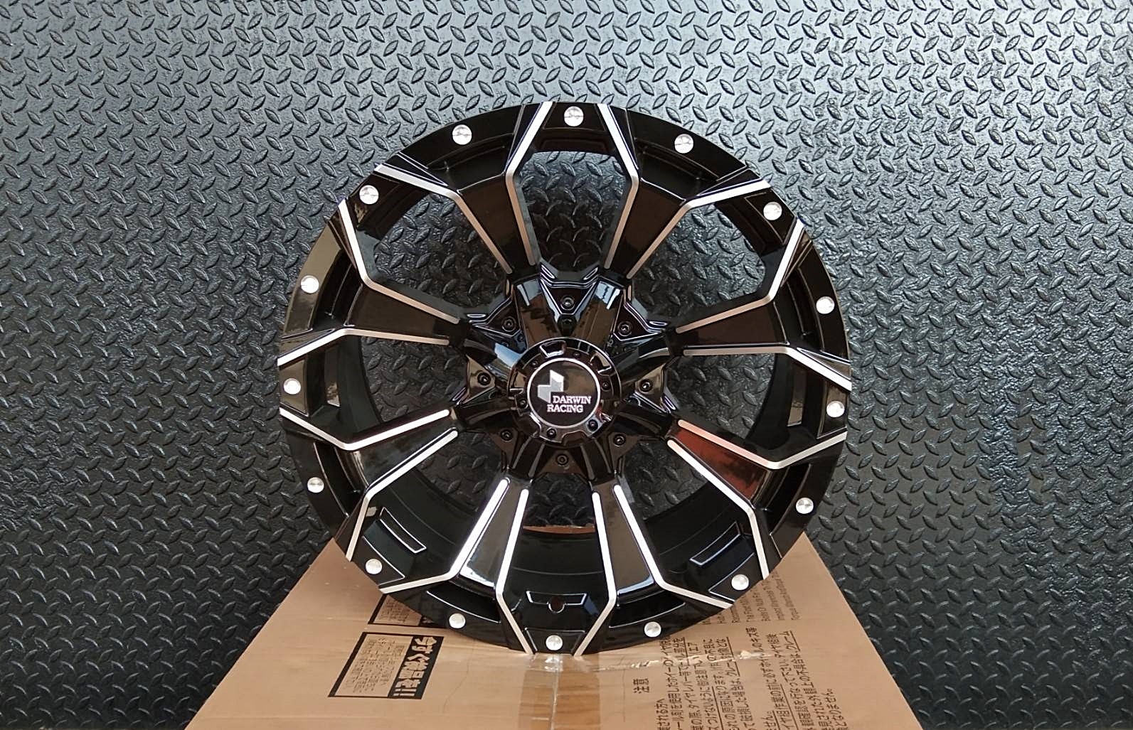 MAX-11 GC-CT1024 ขอบ18 ET+18 BLACK/MACHINED SPOKE+MILLING DOTS