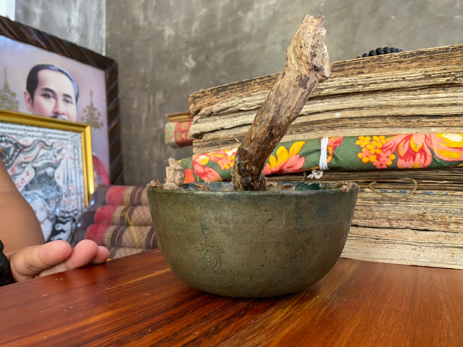 ⭕️ สีผึ้งพรายเศรษฐี พระอาจารย์บุณยกร ฐิตปุญโญ