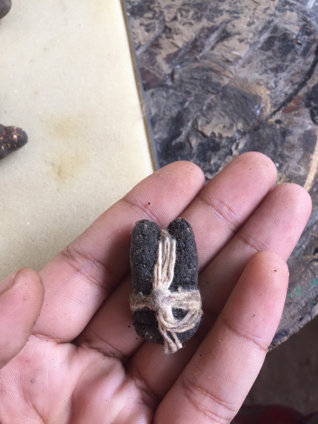 อิ้นมหาเสน่ห์ พันด้วยด้ายอาถรรพ์ อาจารย์เปล่ง บุญยืน