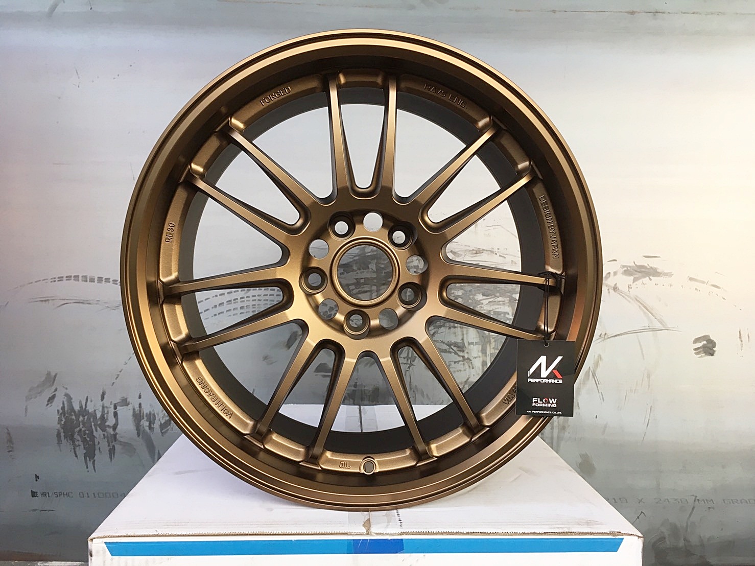 RE30 TMF-026 Flow Forming ขอบ18 สเปกเก๋ง ราคาวงละ 6,000 บาท