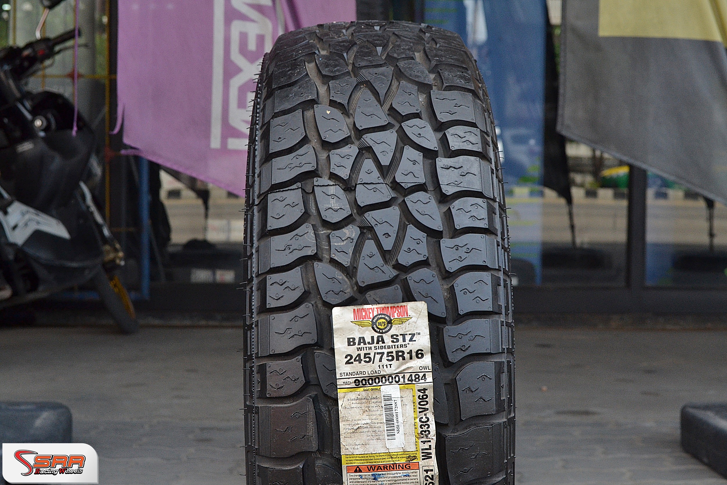 MICKEY THOMPSON BAJA STZ 245/75R16 ลดราคาพิเศษ เส้นละ 2,500 บาท