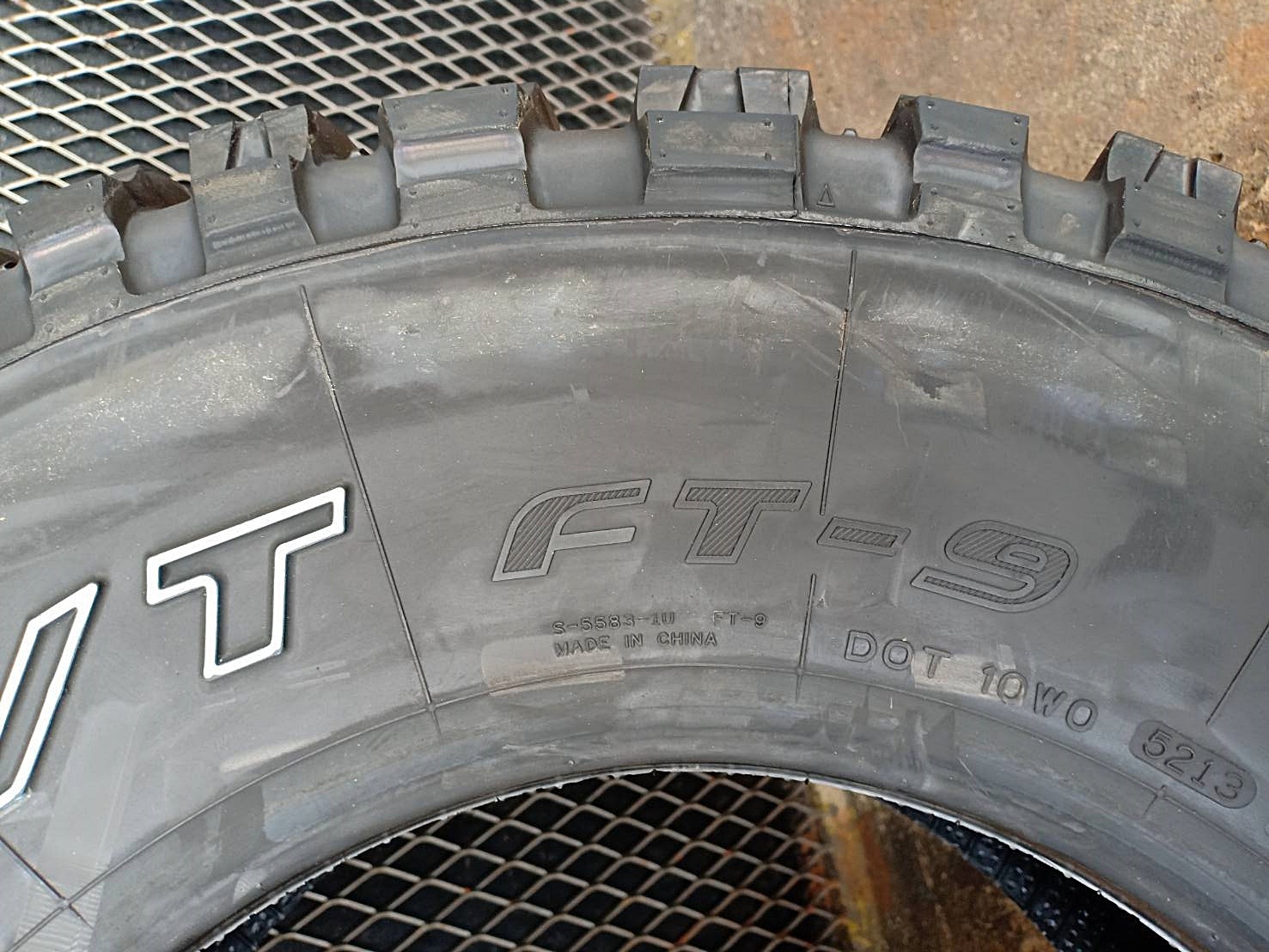 NANKANG FT-9 265/70R16 ยางมัดเทอร์เรน เส้นละ 5,000 บาท