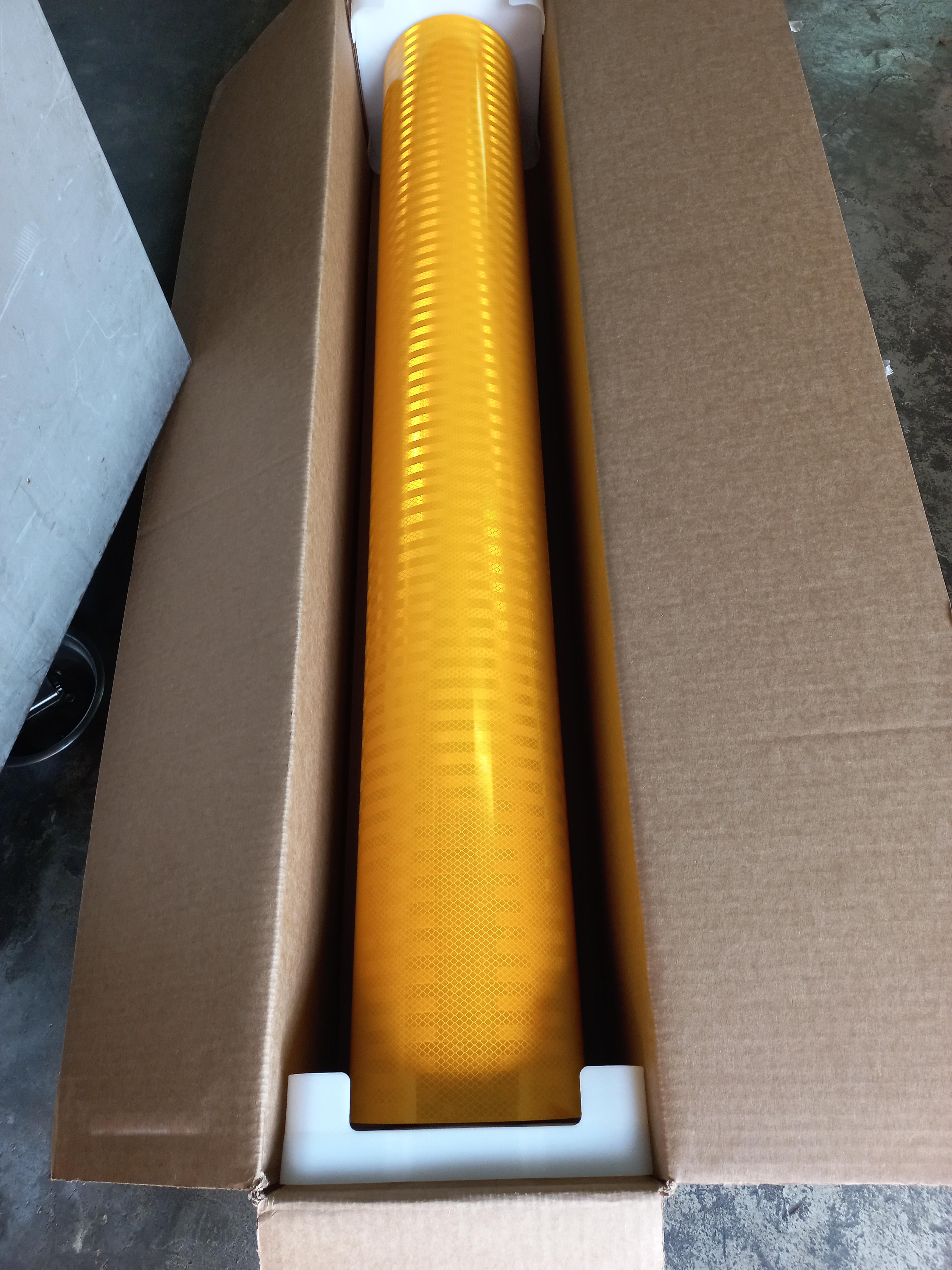 สติ๊กเกอร์สะท้อนแสง เอ็นจิเนียร์ 3M แท้ กว้าง 48 นิ้ว x 45.72 เมตร Engineering GRADE Prismatic EGP งานจราจร