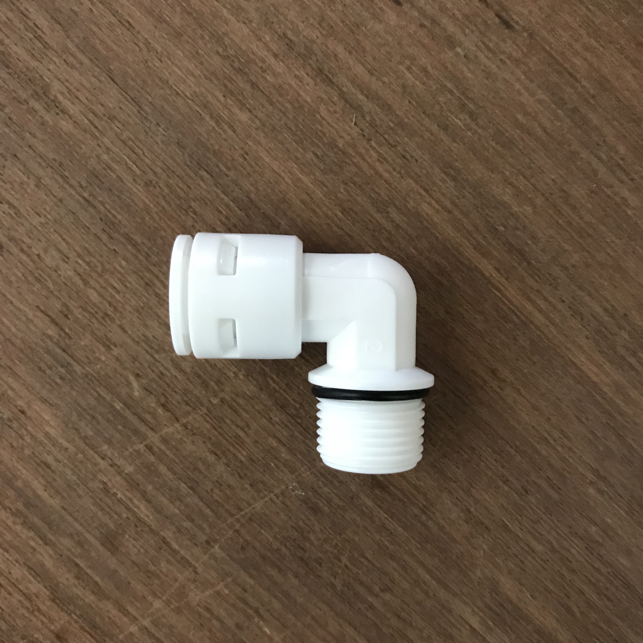 ข้องอ Fixed Elbow (3/8OD x 3/8MIP) QUICK FITTINGS