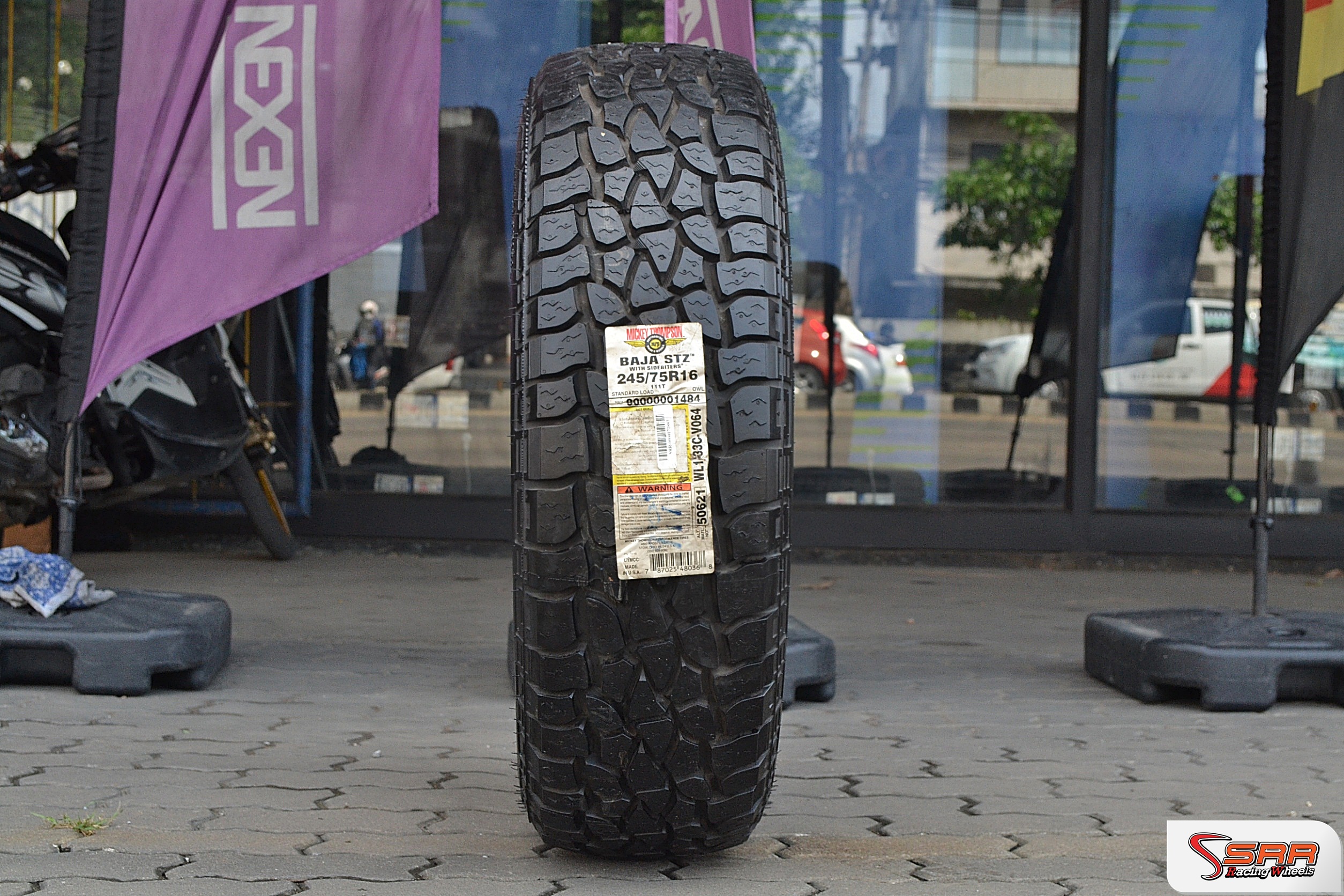 MICKEY THOMPSON BAJA STZ 245/75R16 ลดราคาพิเศษ เส้นละ 2,500 บาท