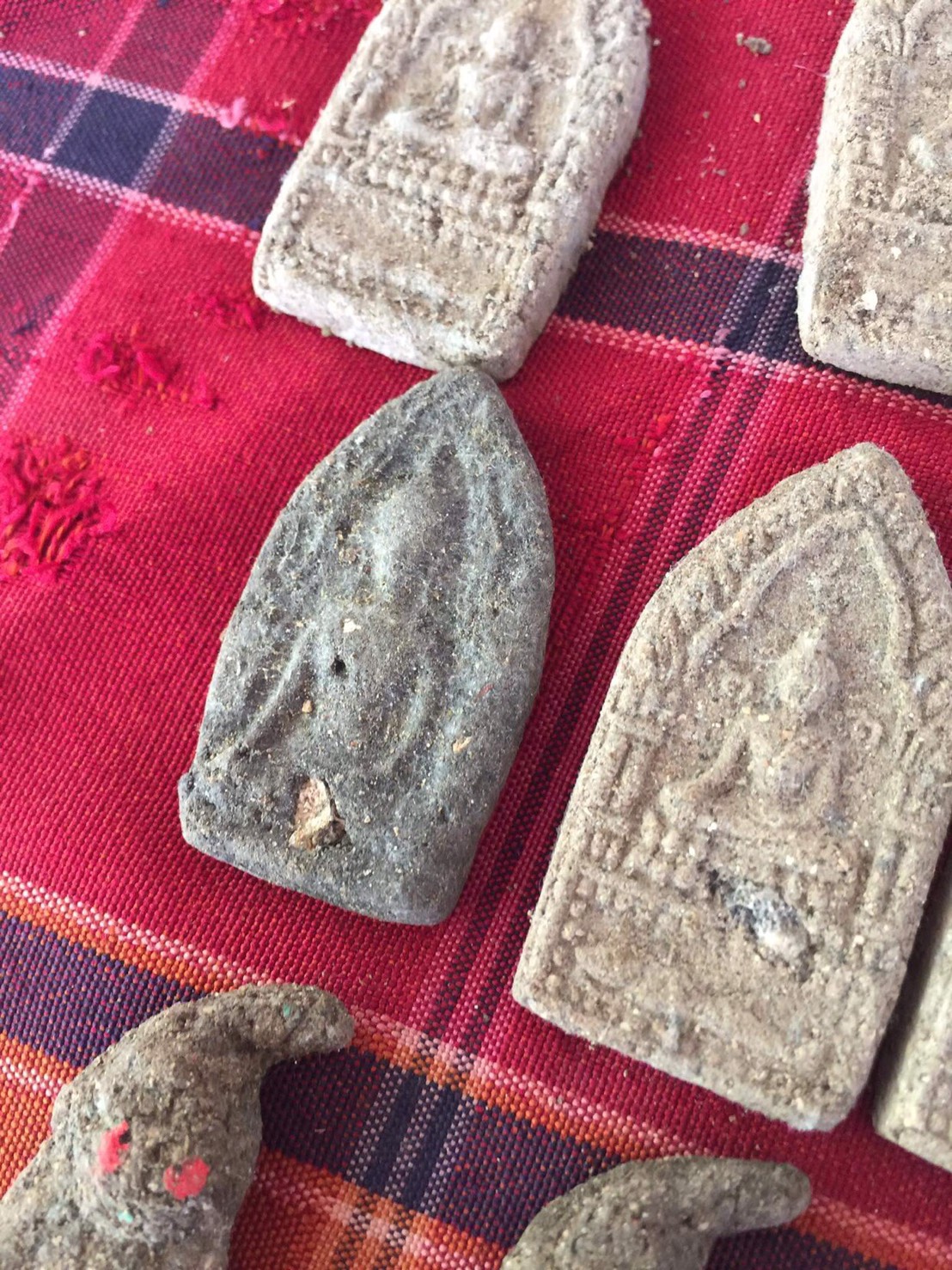 เครื่องรางชุดบูชาครูปี 45 อ.เปล่ง บุญยืน สุรินทร์