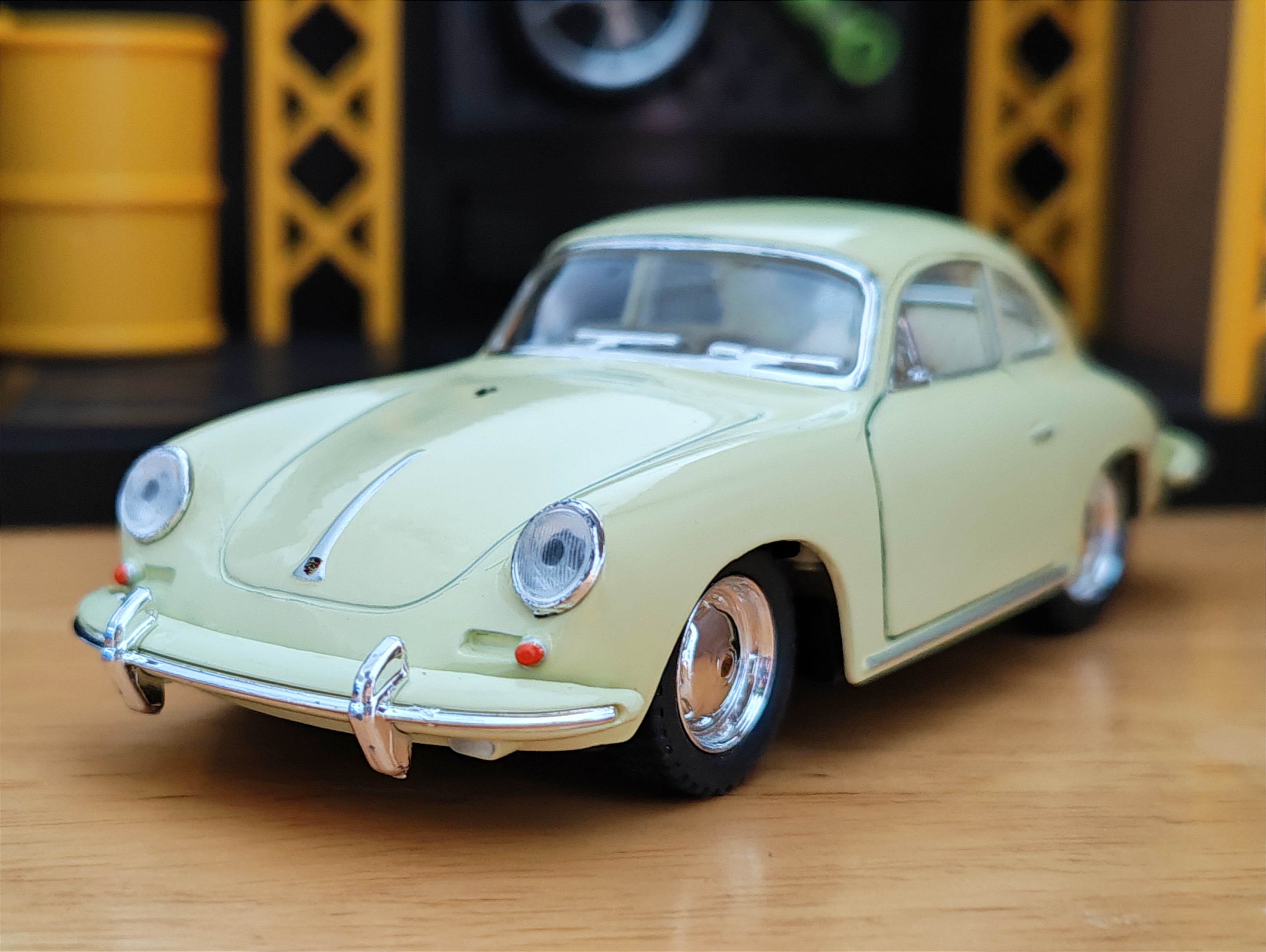 Porsche 356 B Carrera 2 โมเดลรถเหล็ก (ปลีก-ส่ง)
