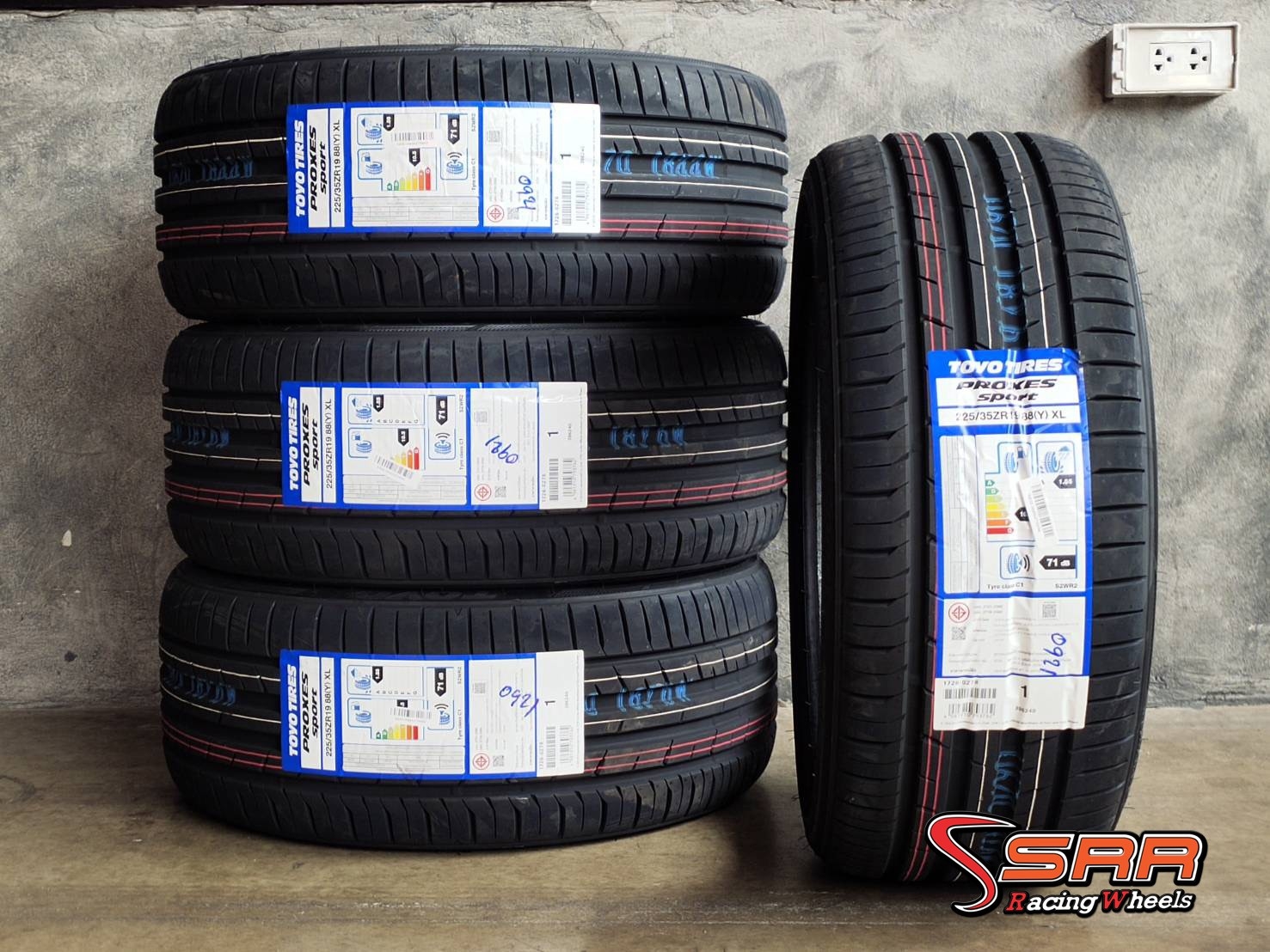 TOYO PROXES SPORT 225/35ZR19 ยางใหม่ปี2021 ราคาพิเศษ