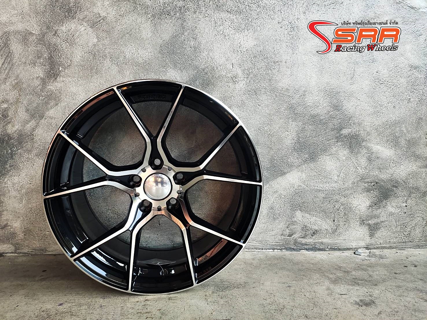 AOW-16 SF07 FLOW FORMING ขอบ18 ET35 5x112-114.3 XMP/BLACK