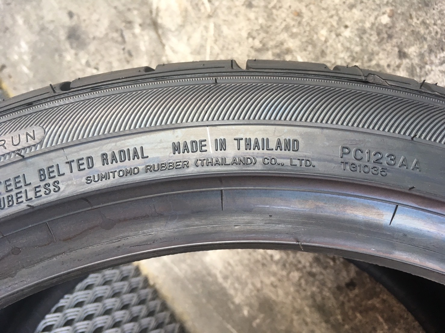 FALKEN ZE914 ECORUN 265/35R18 ยางใหม่ ปี2020 ราคาพิเศษ