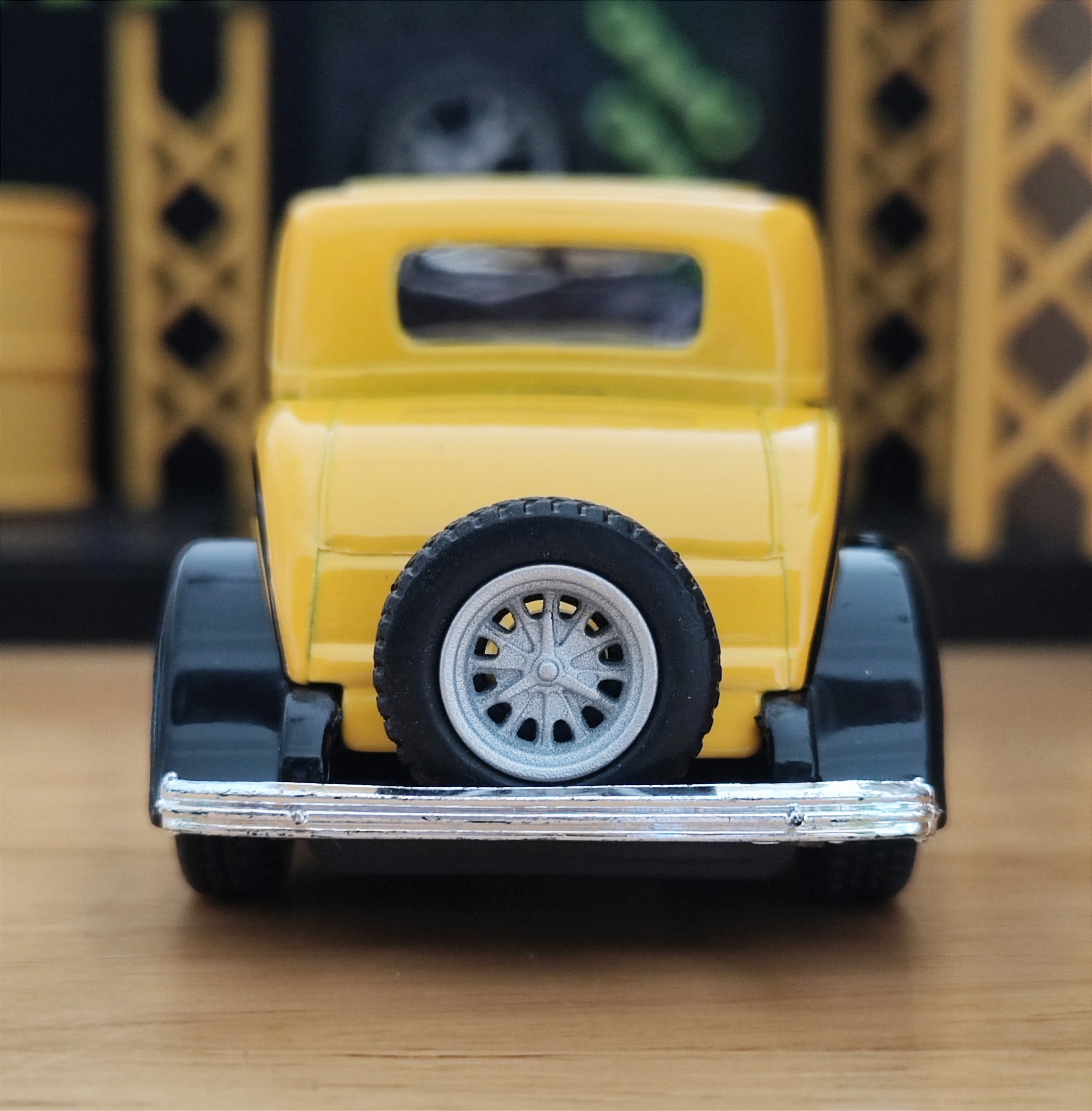 1932 Ford 3-Window Coupe โมเดลรถเหล็ก (ปลีก-ส่ง)