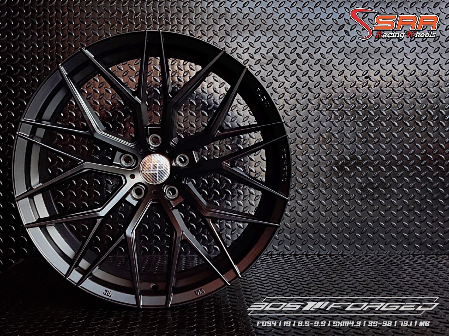 F034 305 Forged ขอบ19 5H112/114.3 MB มีจำหน่ายที่ร้านSRR