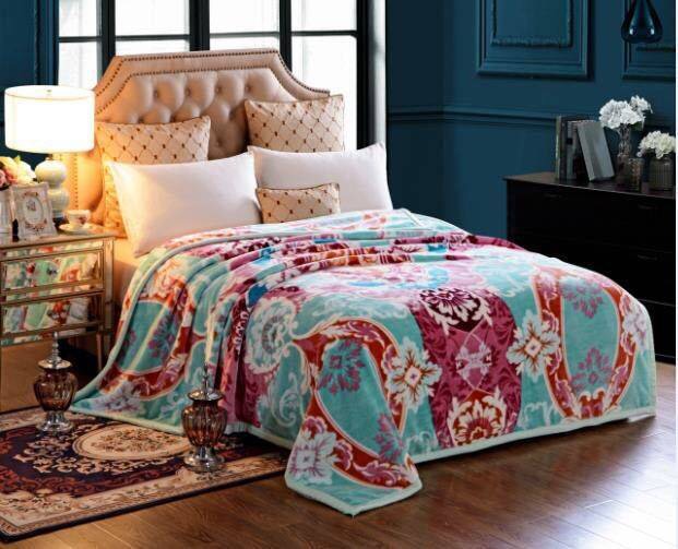 ผ้าห่มกำมะหยี่คละลาย 4 ผืนน้ำหนักผืนละ 5 กิโลกรัม