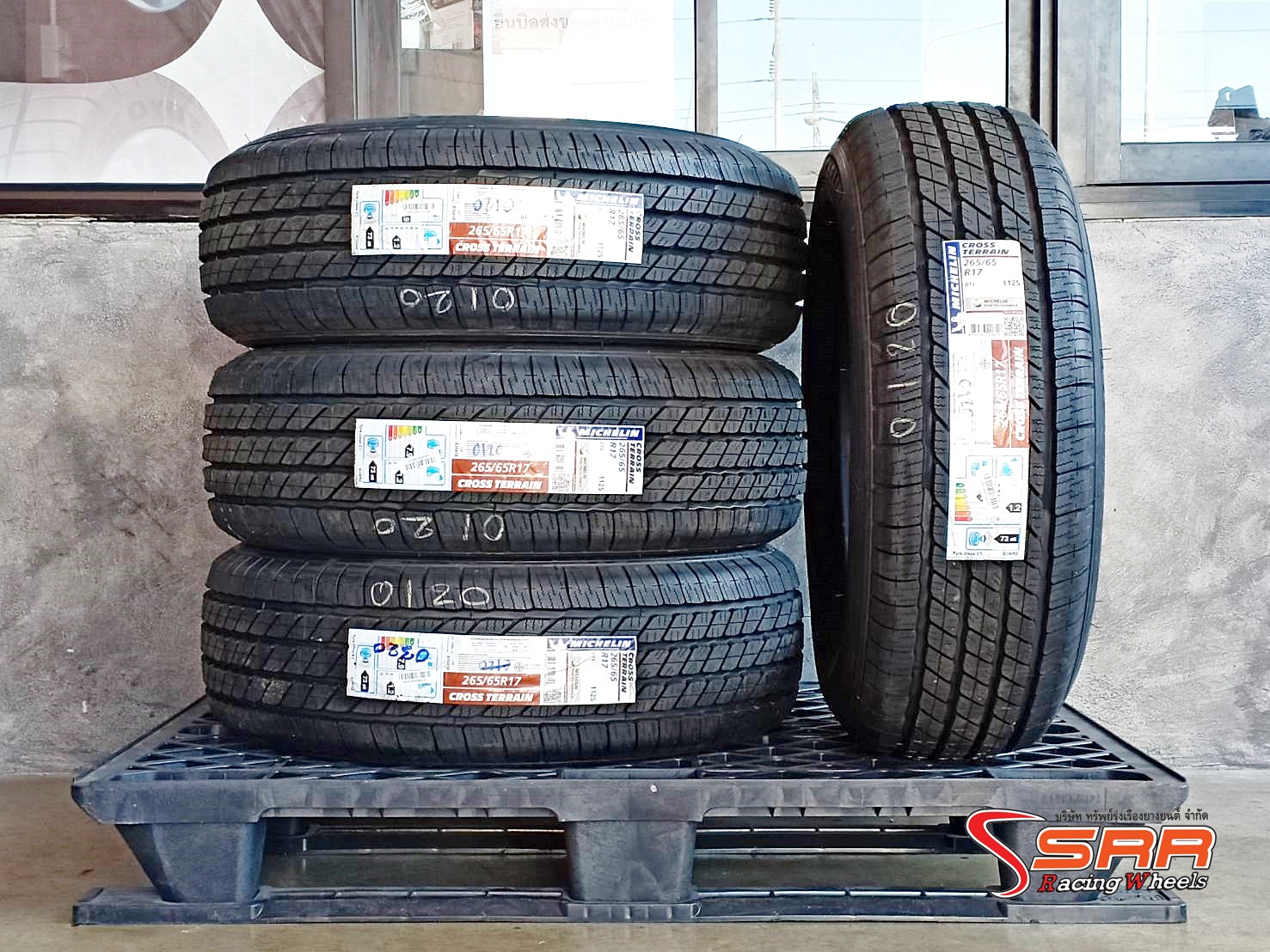 MICHELIN CROSS TERRAIN 265/65R17 ยางใหม่ปี2020 ลดราคาพิเศษ