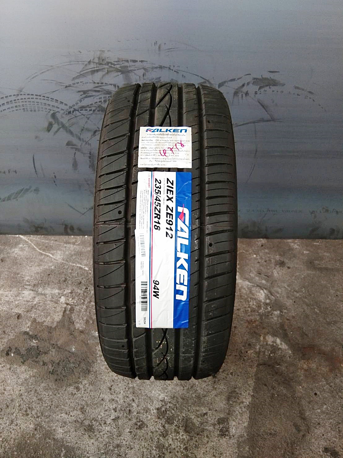 FALKEN ZE912 235/45ZR18 ราคาพิเศษ เส้นละ 2,900 บาท