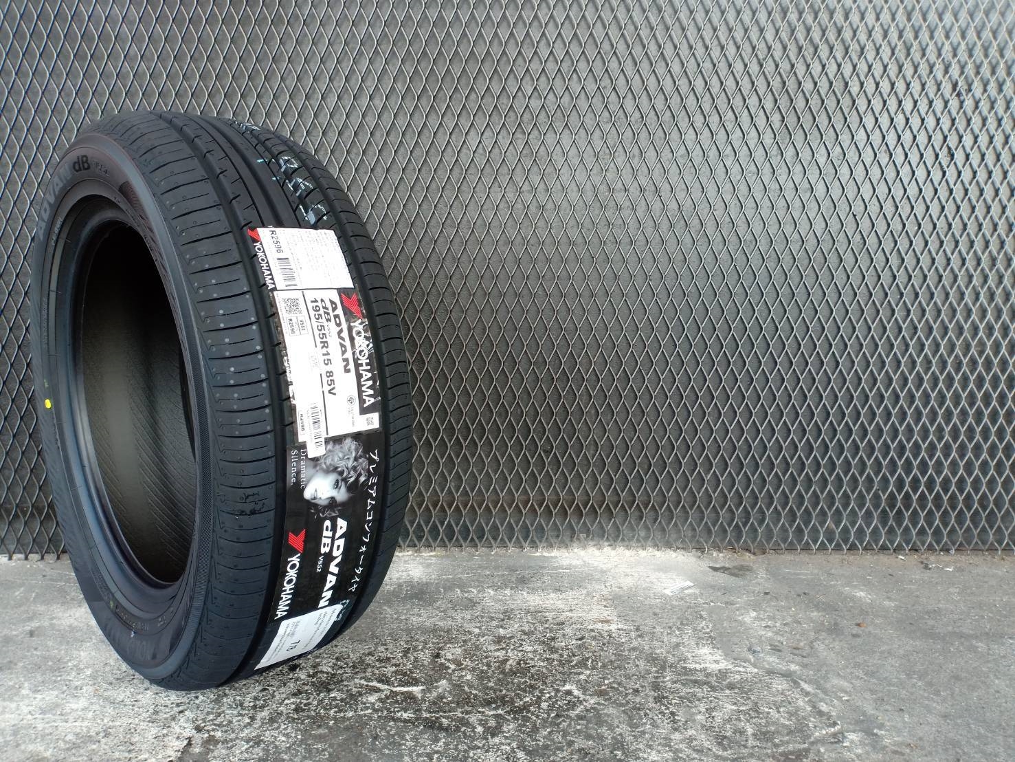 YOKOHAMA V552 195/55R15 ยางญี่ปุ่น ปี19