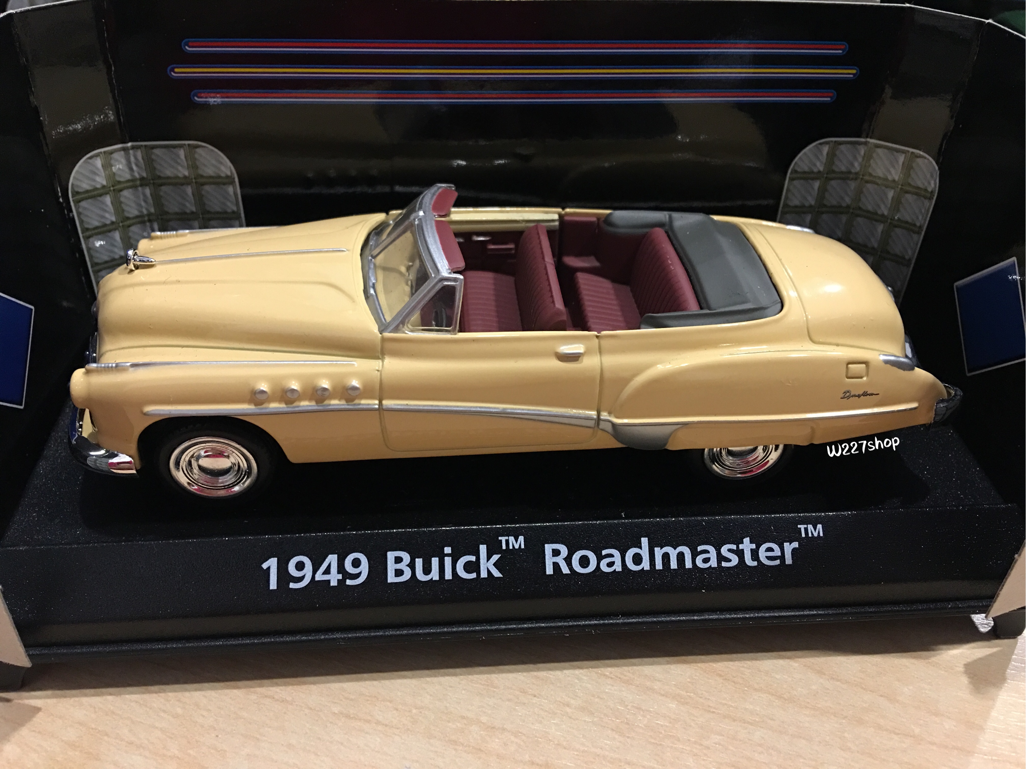 โมเดลรถเหล็ก American Classics มีฐาน Scale 1:43 (ปลีก-ส่ง)