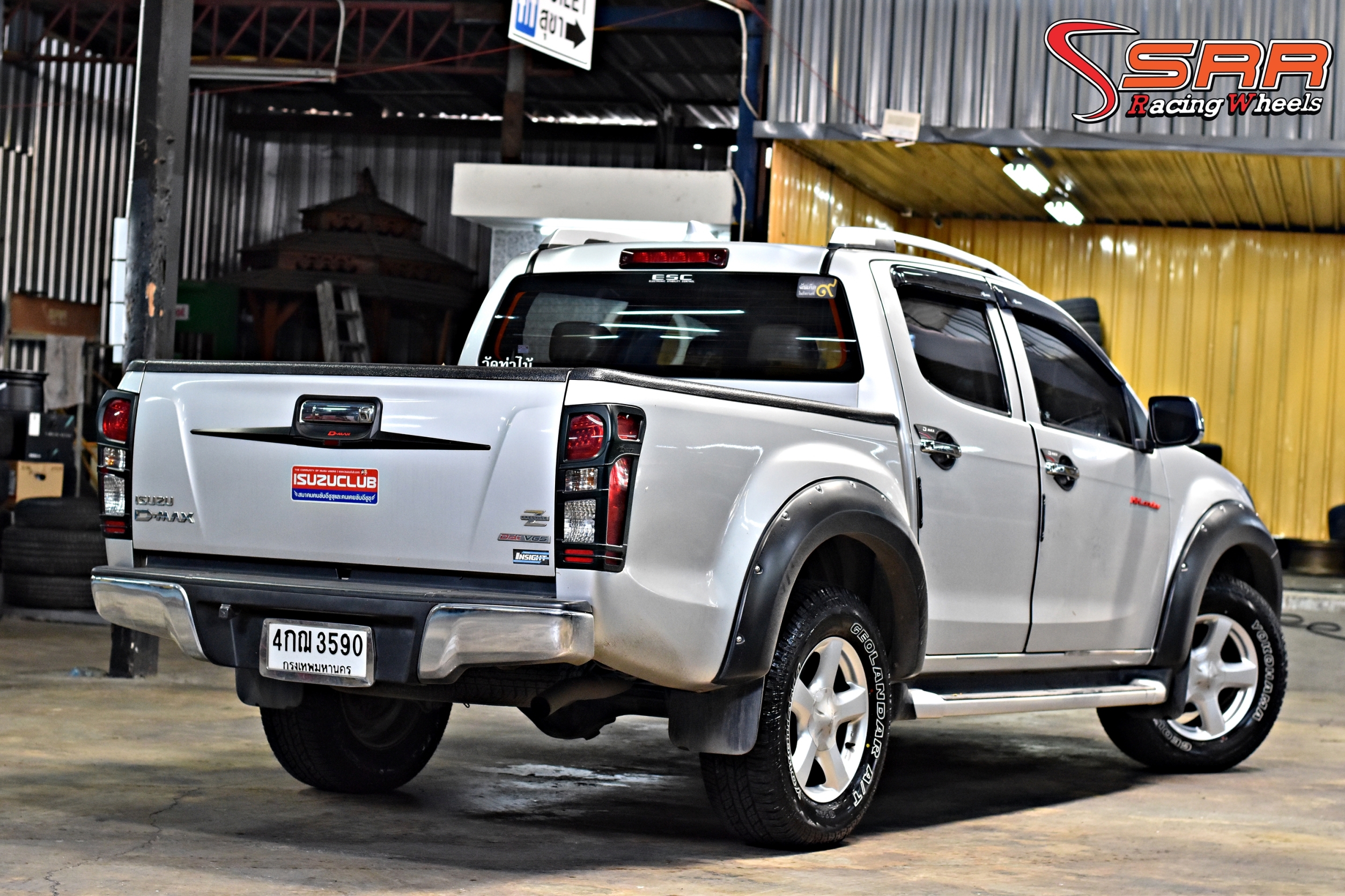 YOKOHAMA GEOLANDAR A/T G015 265/65R17 ยางใหม่ปี19 ราคาพิเศษ