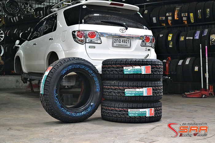 BRIDGESTONE DUELER A/T 697 265/65R17
