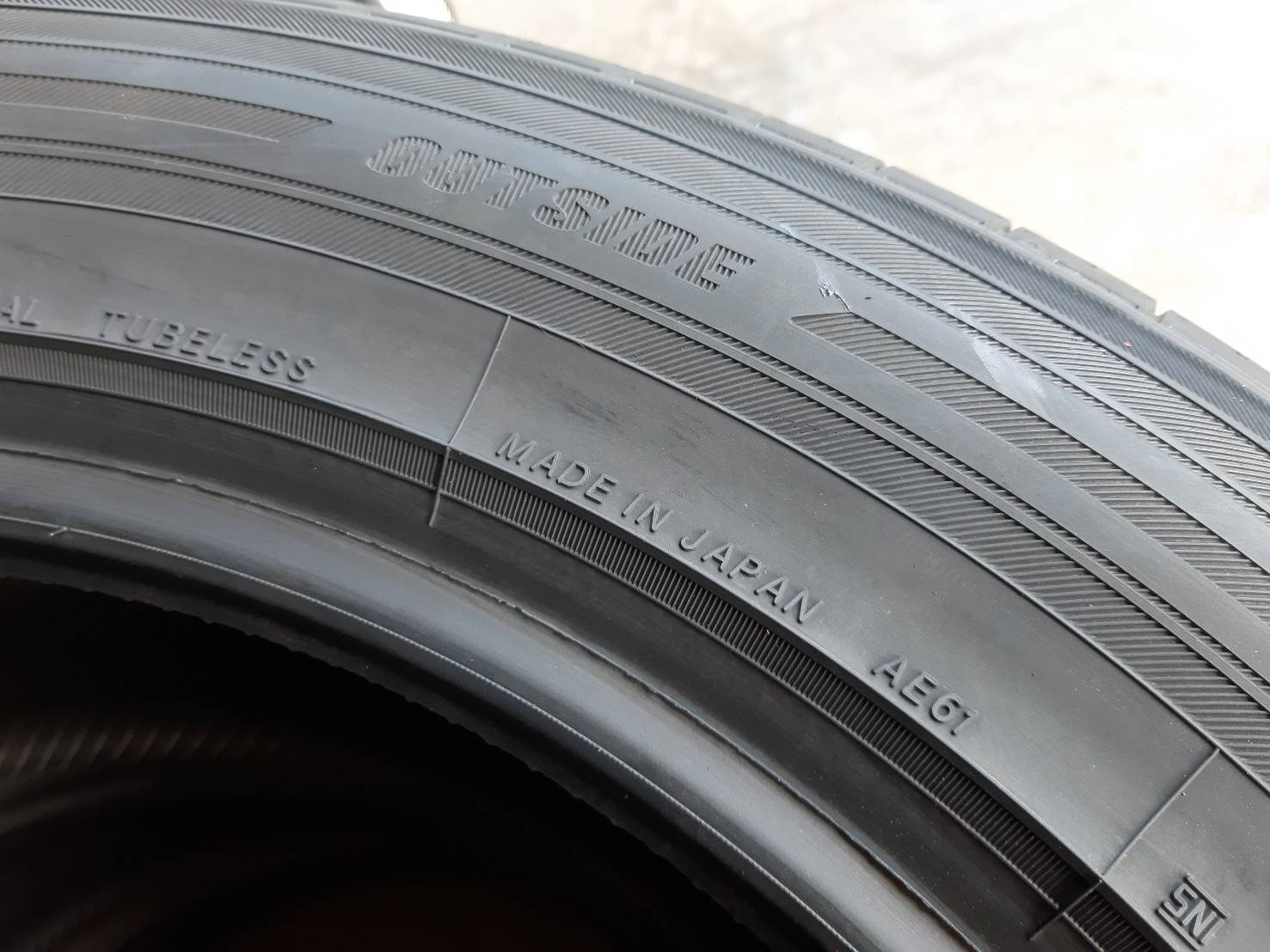 YOKOHAMA BluEarth-XT AE61 235/55R18 ยางใหม่ ราคาพิเศษ