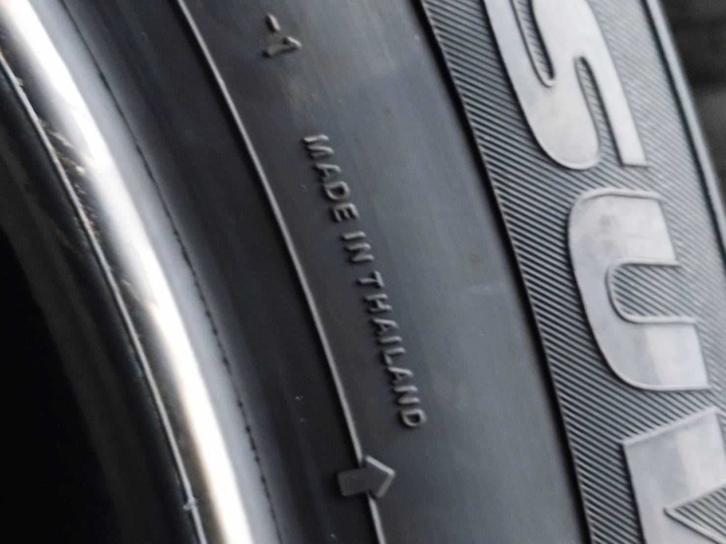 YOKOHAMA GEOLANDAR SUV G055 225/60R18 ยางเข้าใหม่ ราคาพิเศษ