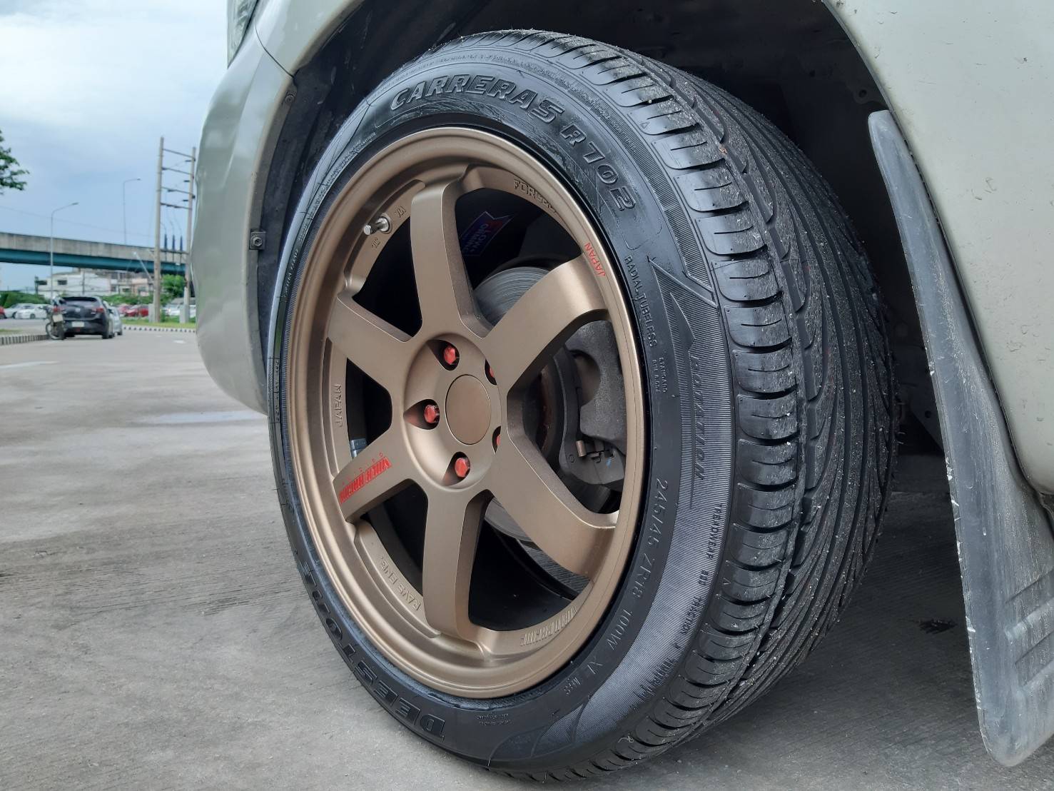 TE37 TMF-025 TK-37 FF ขอบ18 5x114.3 สีน้ำตาลหยอดแดง