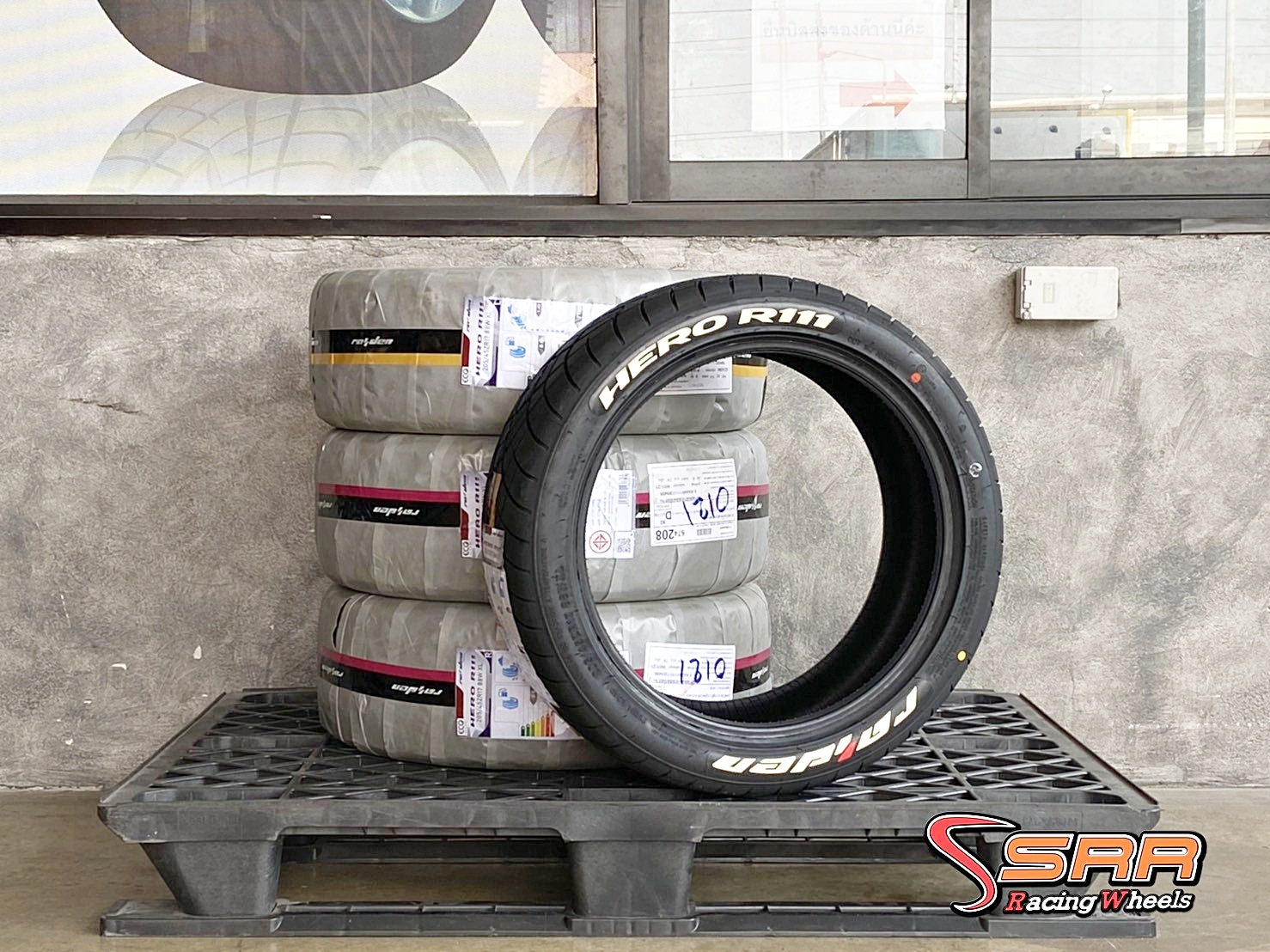 RAIDEN HERO R111 205/45ZR17 ยางขอบขาว ยางใหม่ปี21 ราคาพิเศษ