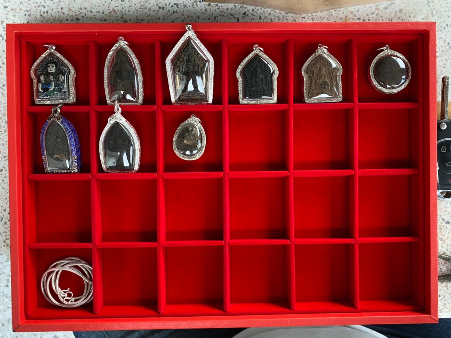 พระขุนแผน ป.1 เนื้อพิเศษ เนื้อสีผึ้ง 7 ป่าช้า