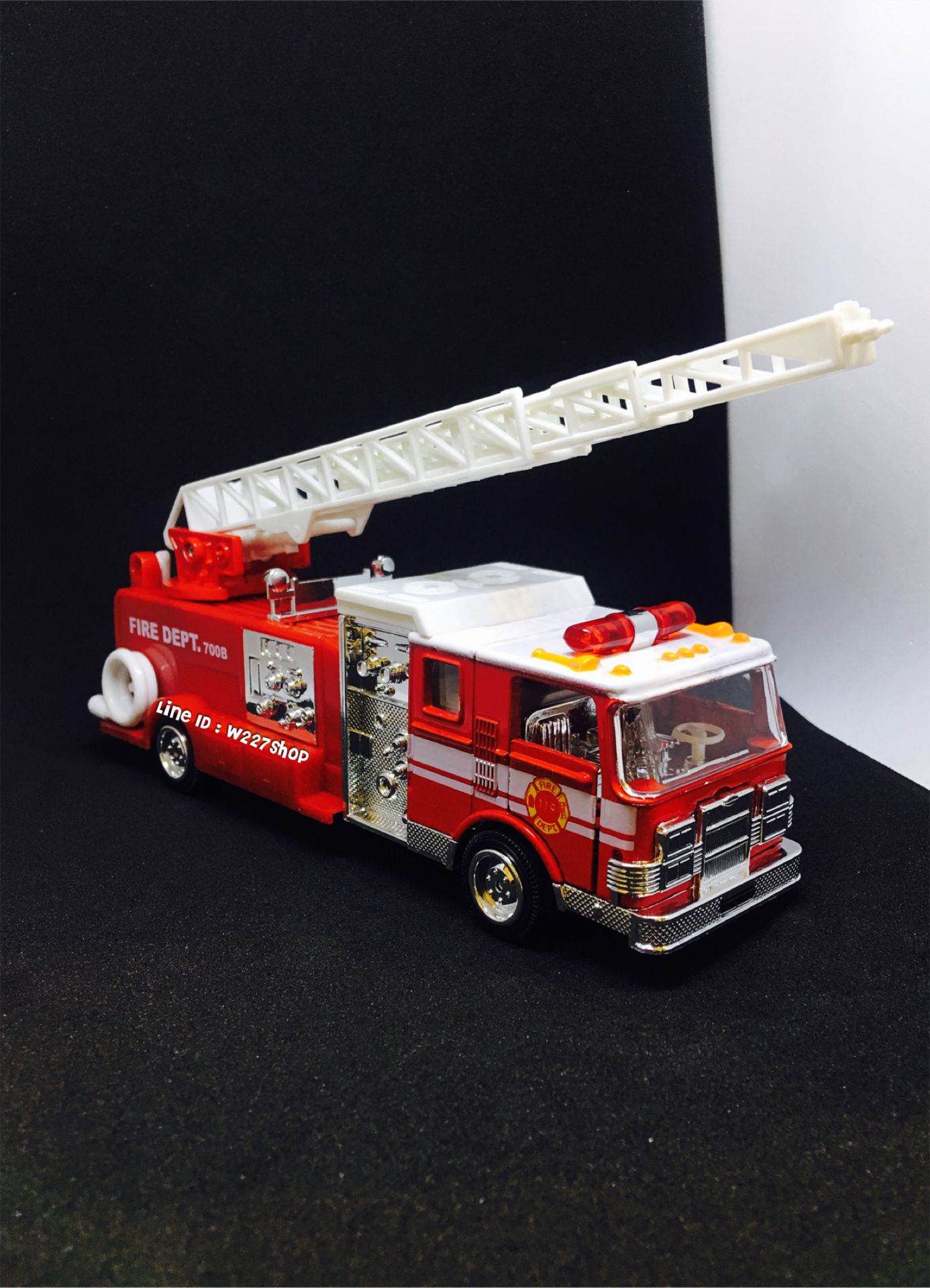 โมเดลรถเหล็ก รถดับเพลิง รถกู้ภัย มีเสียง มีไฟ (ปลีก-ส่ง)