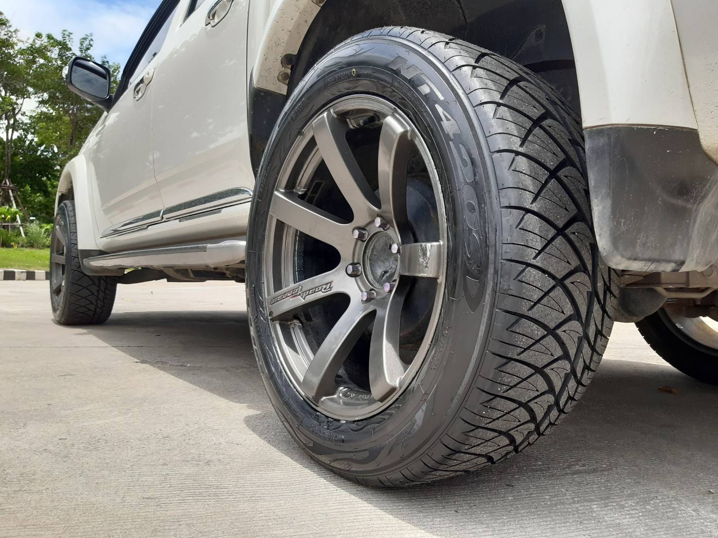 NITTO NT420SD 265/50R20 ยางใหม่ ปี2021 ราคาพิเศษ