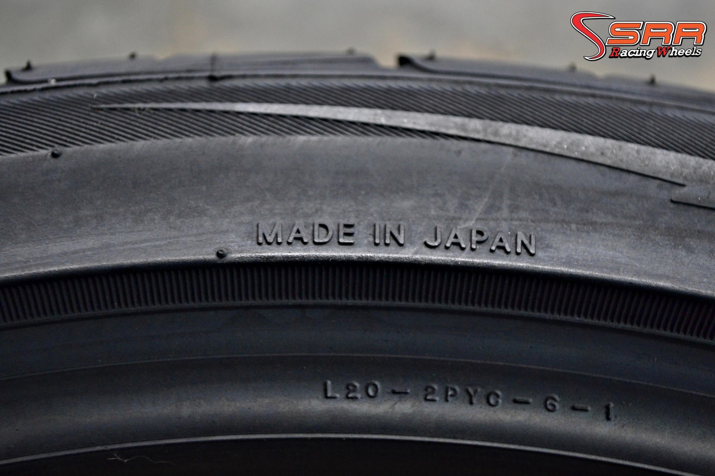 TOYO PROXES T1R 245/35ZR20 ยางญี่ปุ่น ลดราคาพิเศษ